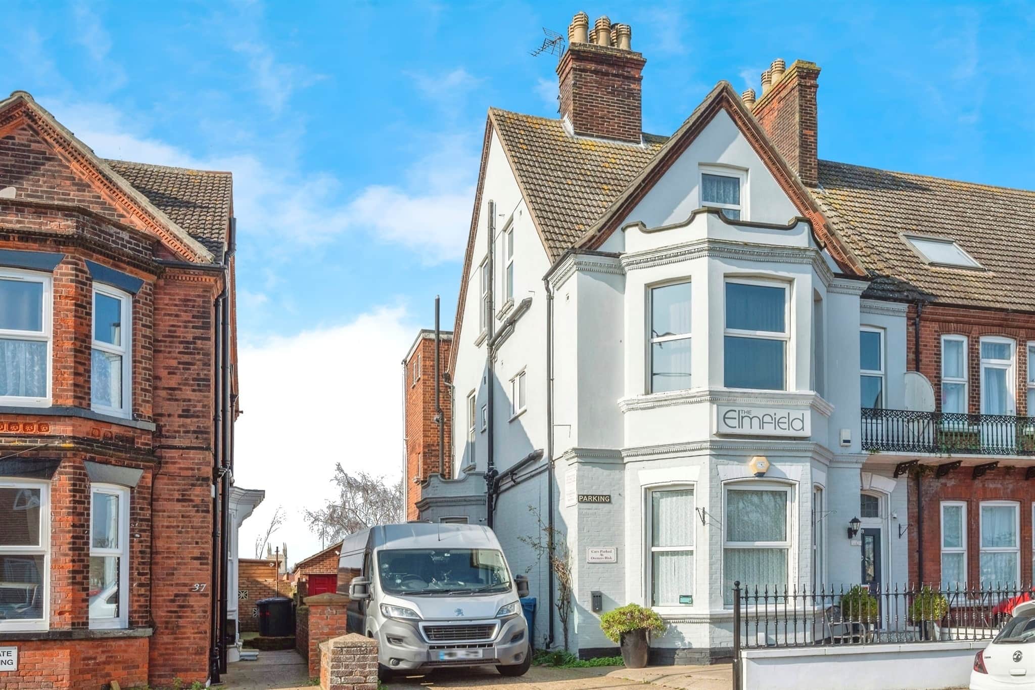 Property photo 0