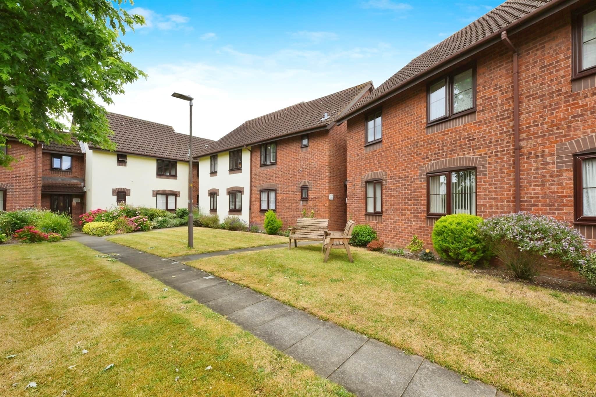 Property photo 0