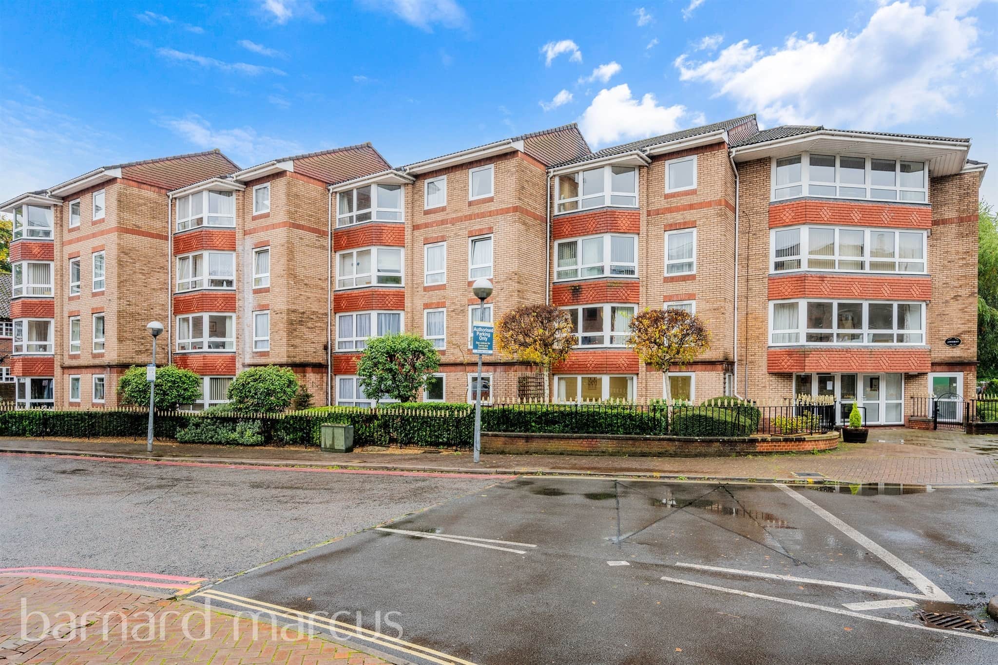 Property photo 0