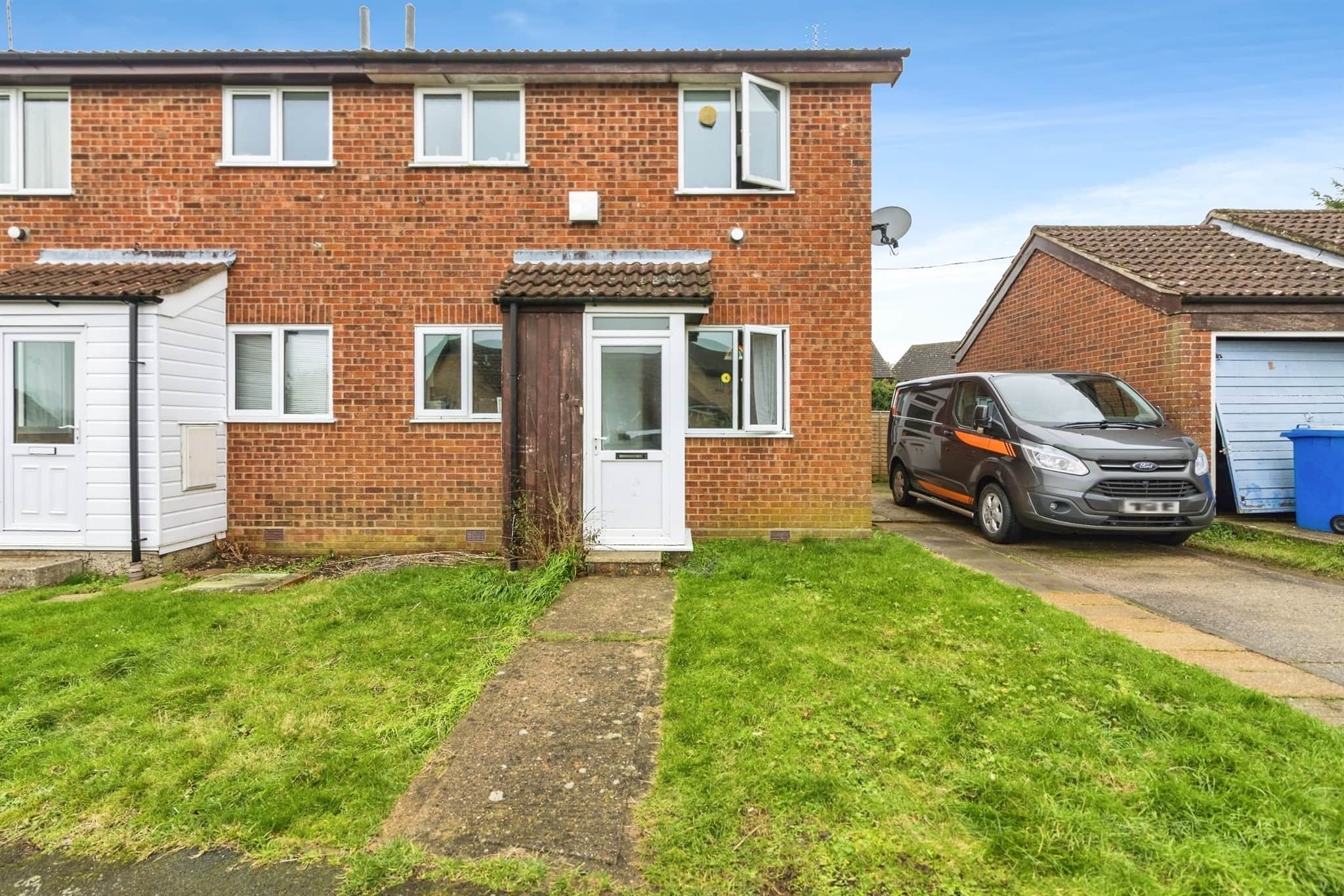 Property photo 0