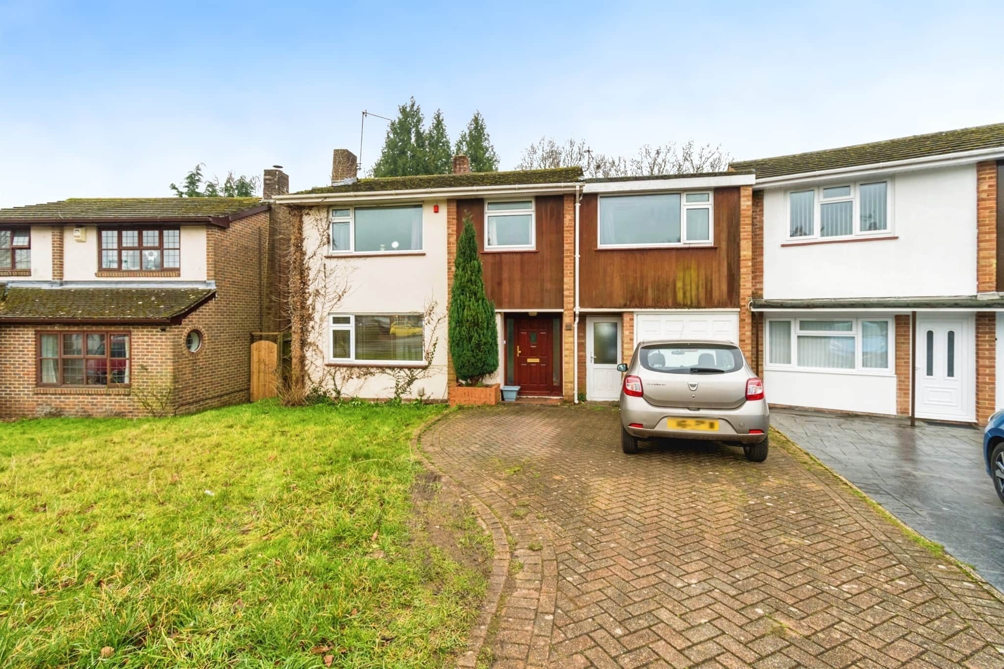 Property photo 0