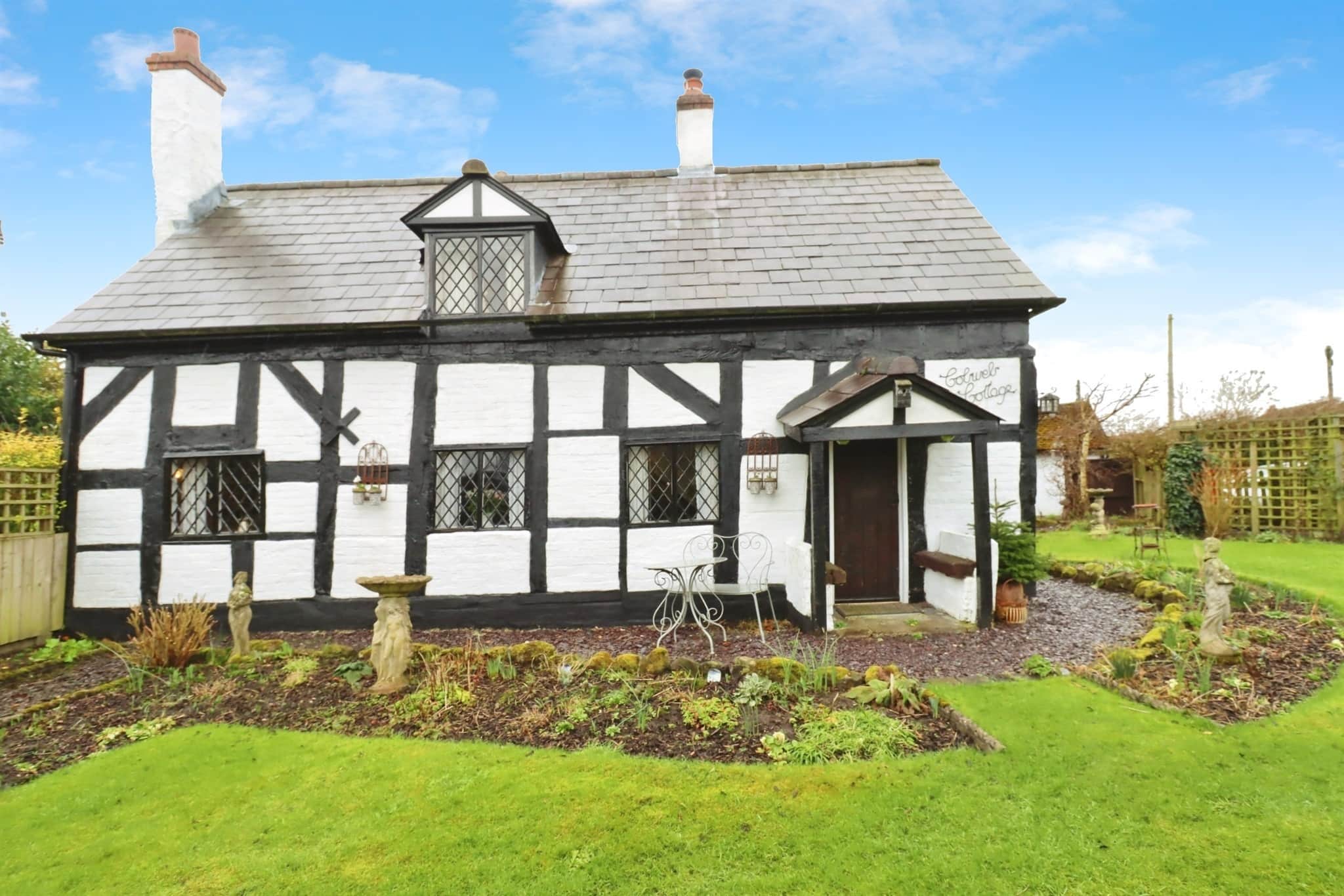 Property photo 0