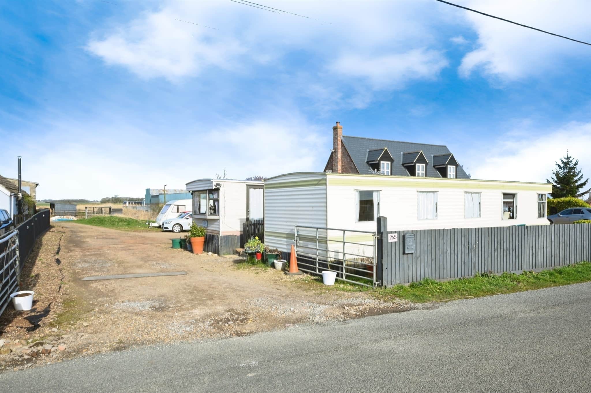 Property photo 8