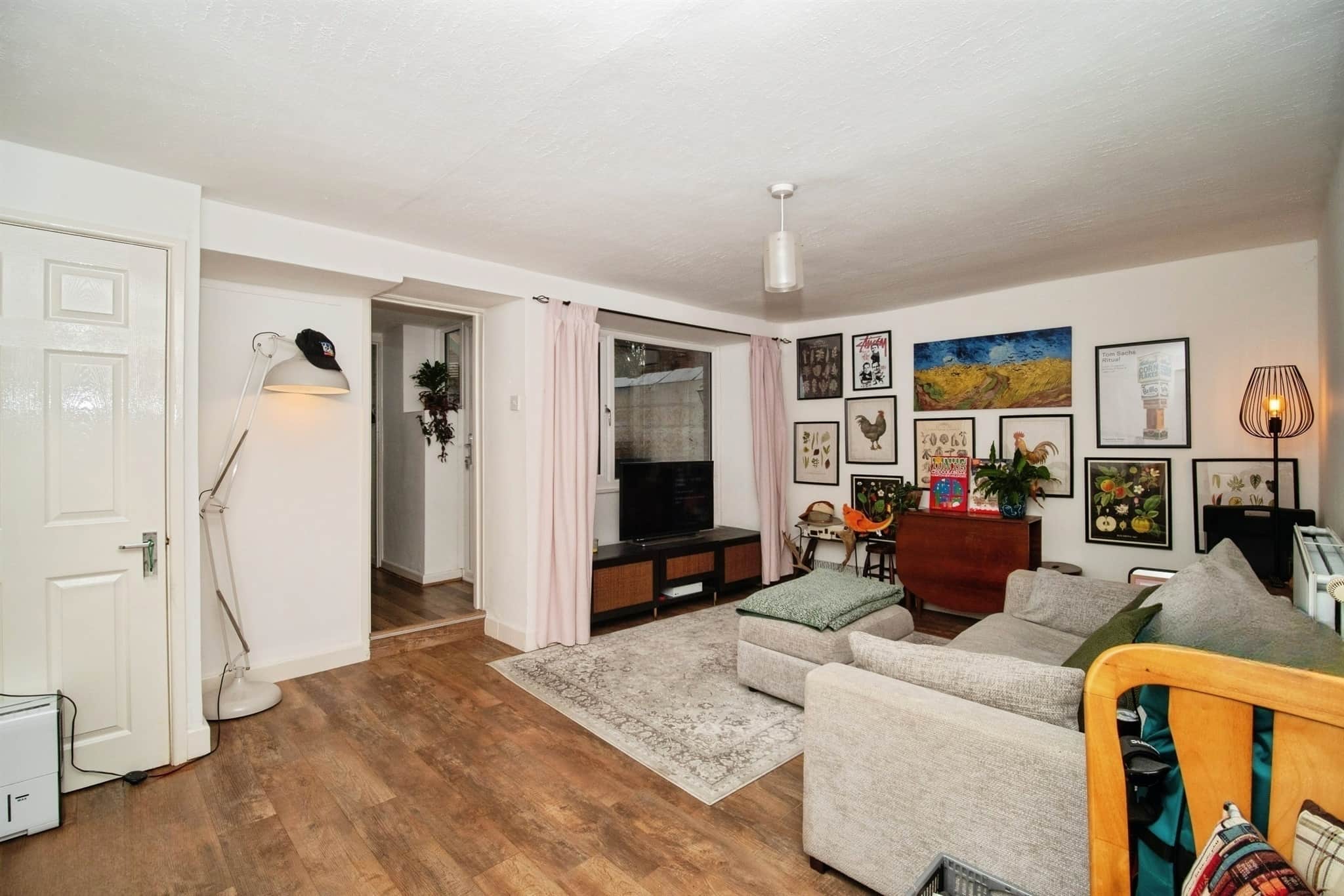 Property photo 0