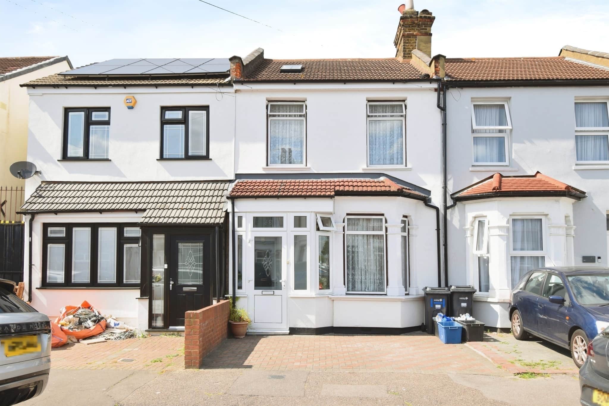 Property photo 0