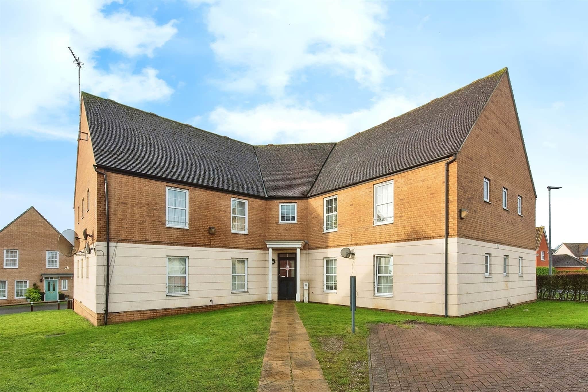 Property photo 0