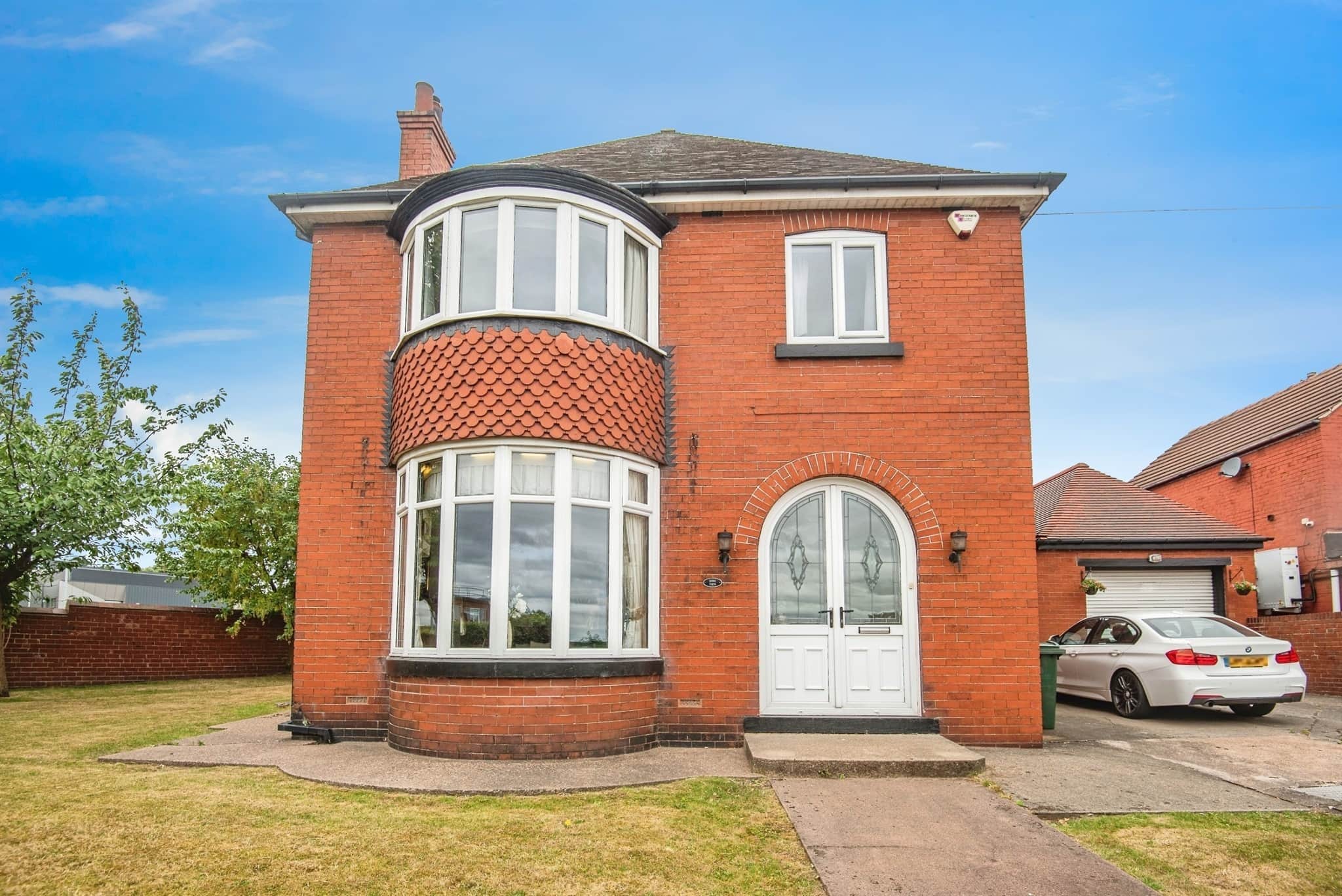 Property photo 0