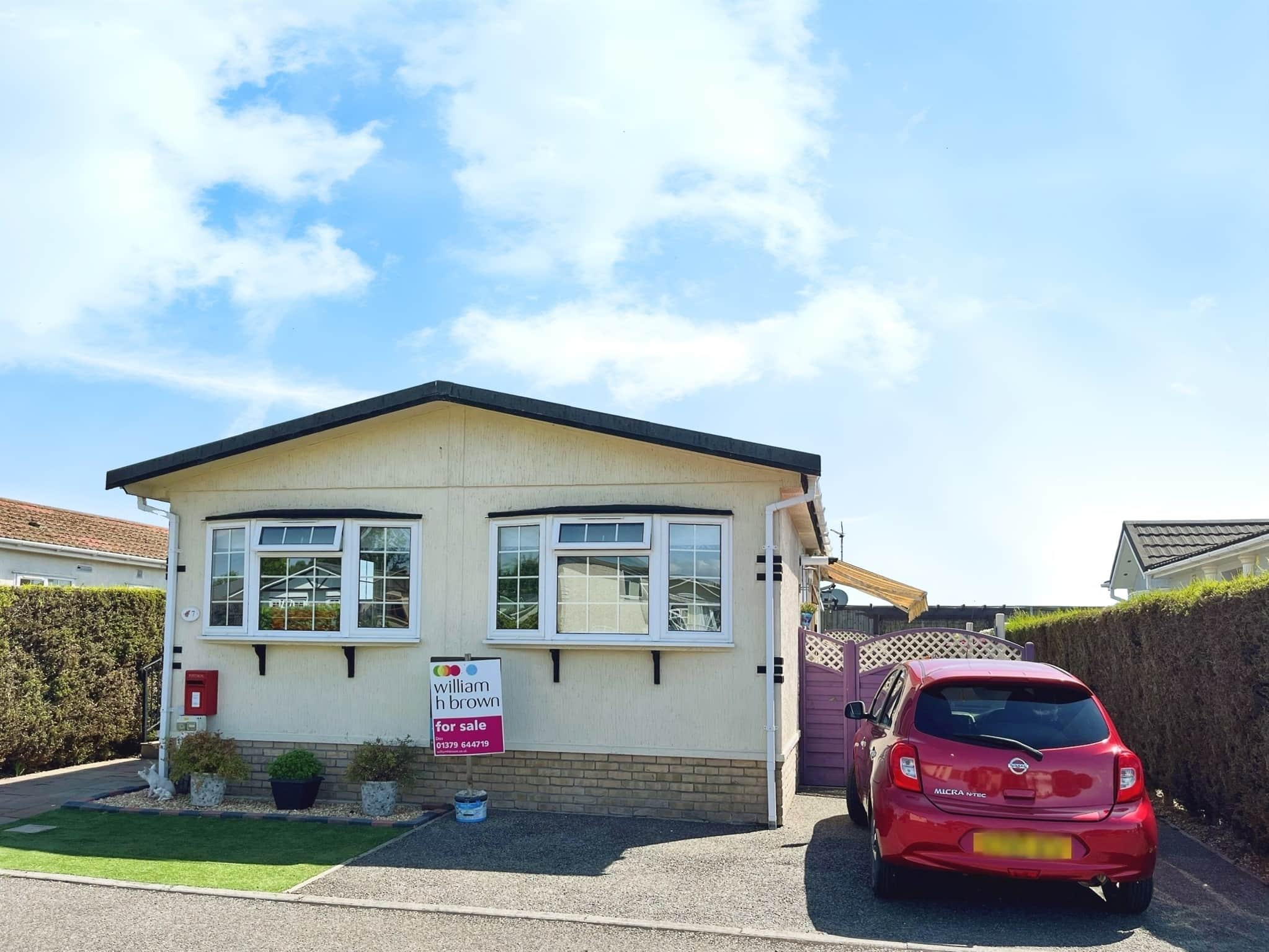 Property photo 0