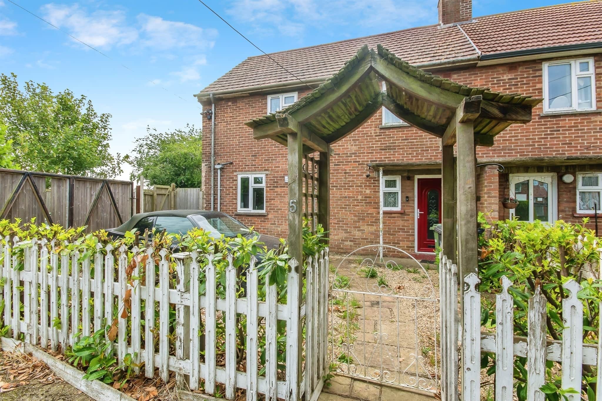 Property photo 0