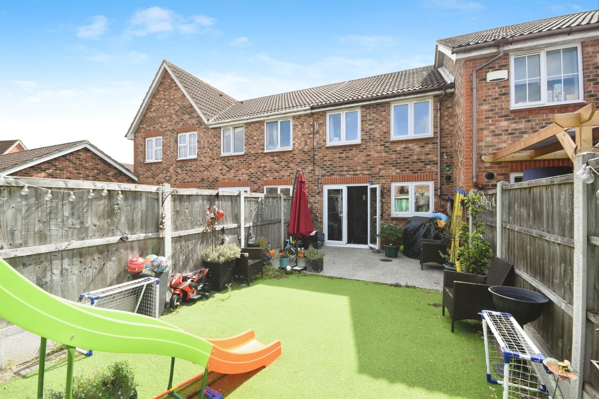 Property photo 0