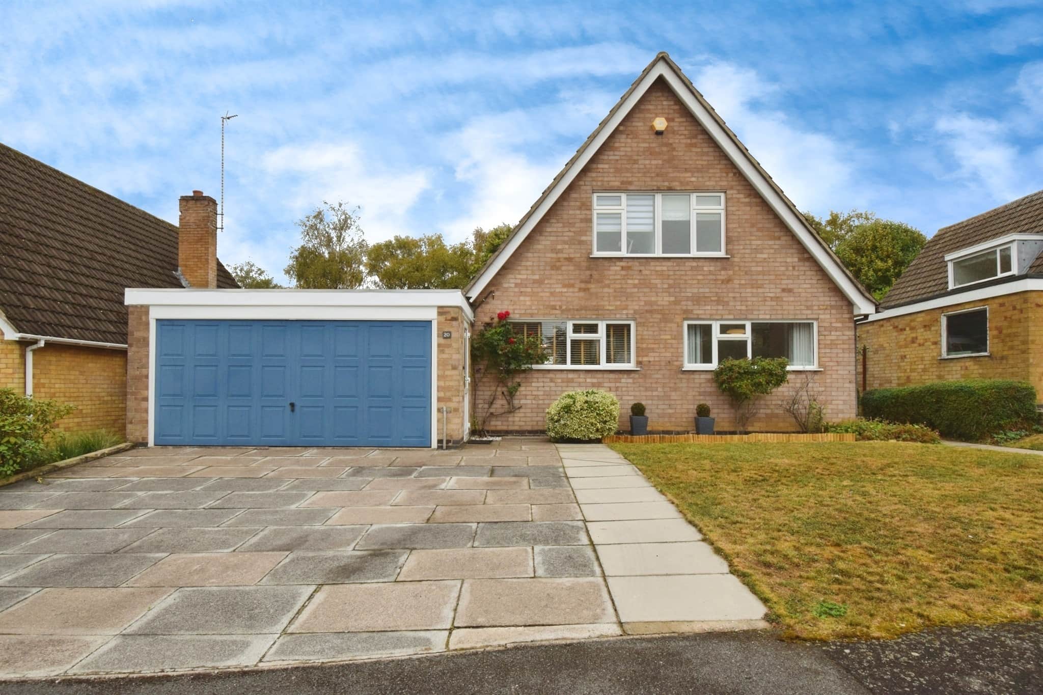 Property photo 0