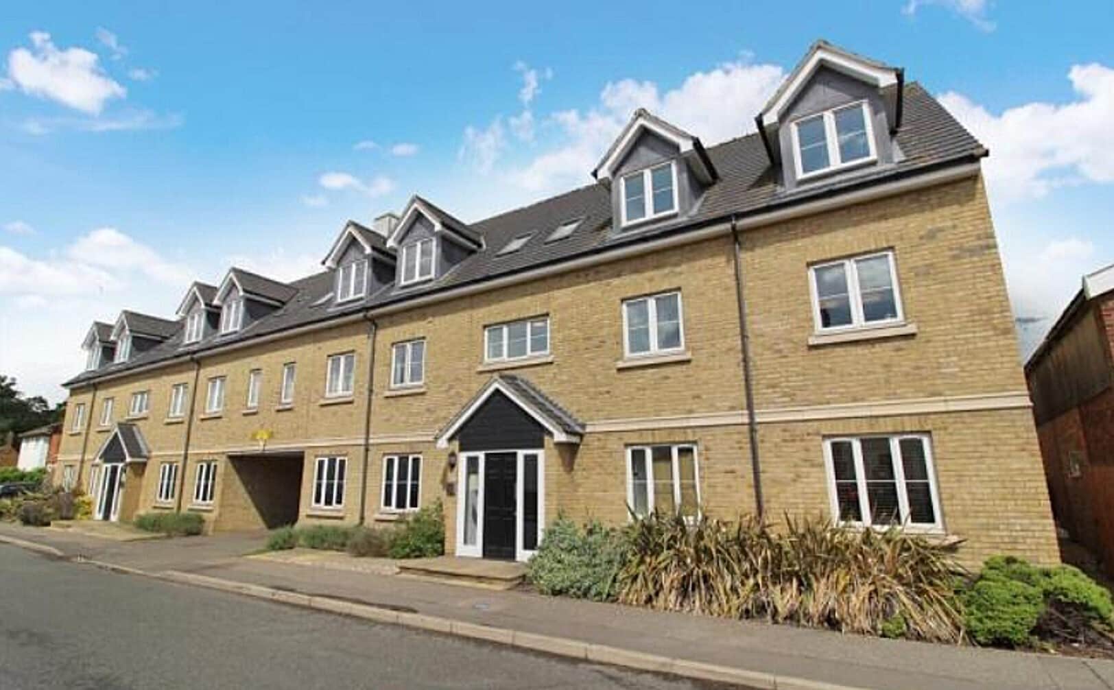 Property photo 0