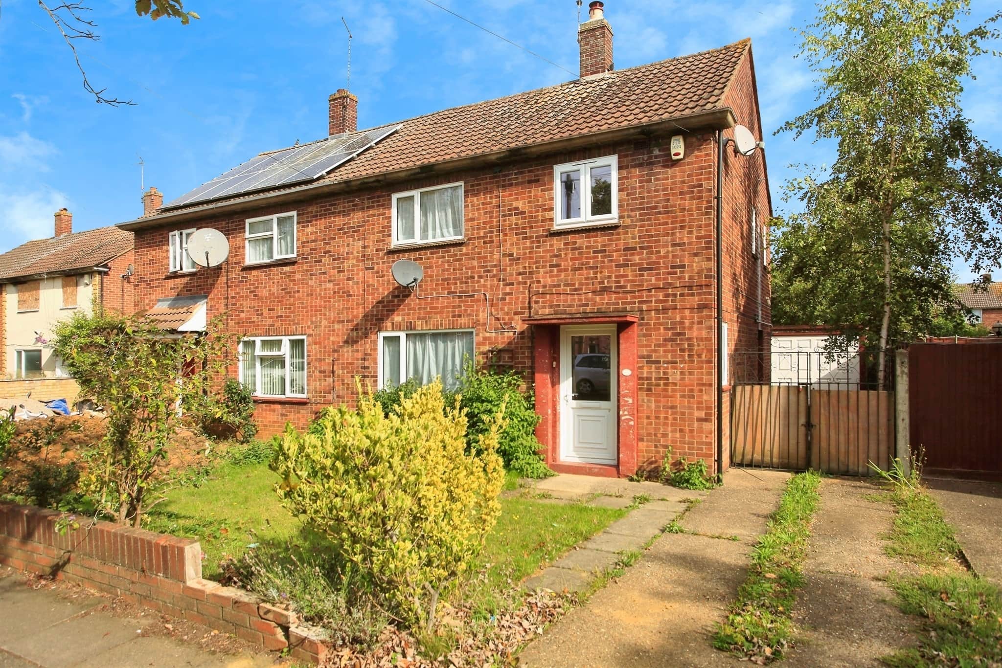 Property photo 0