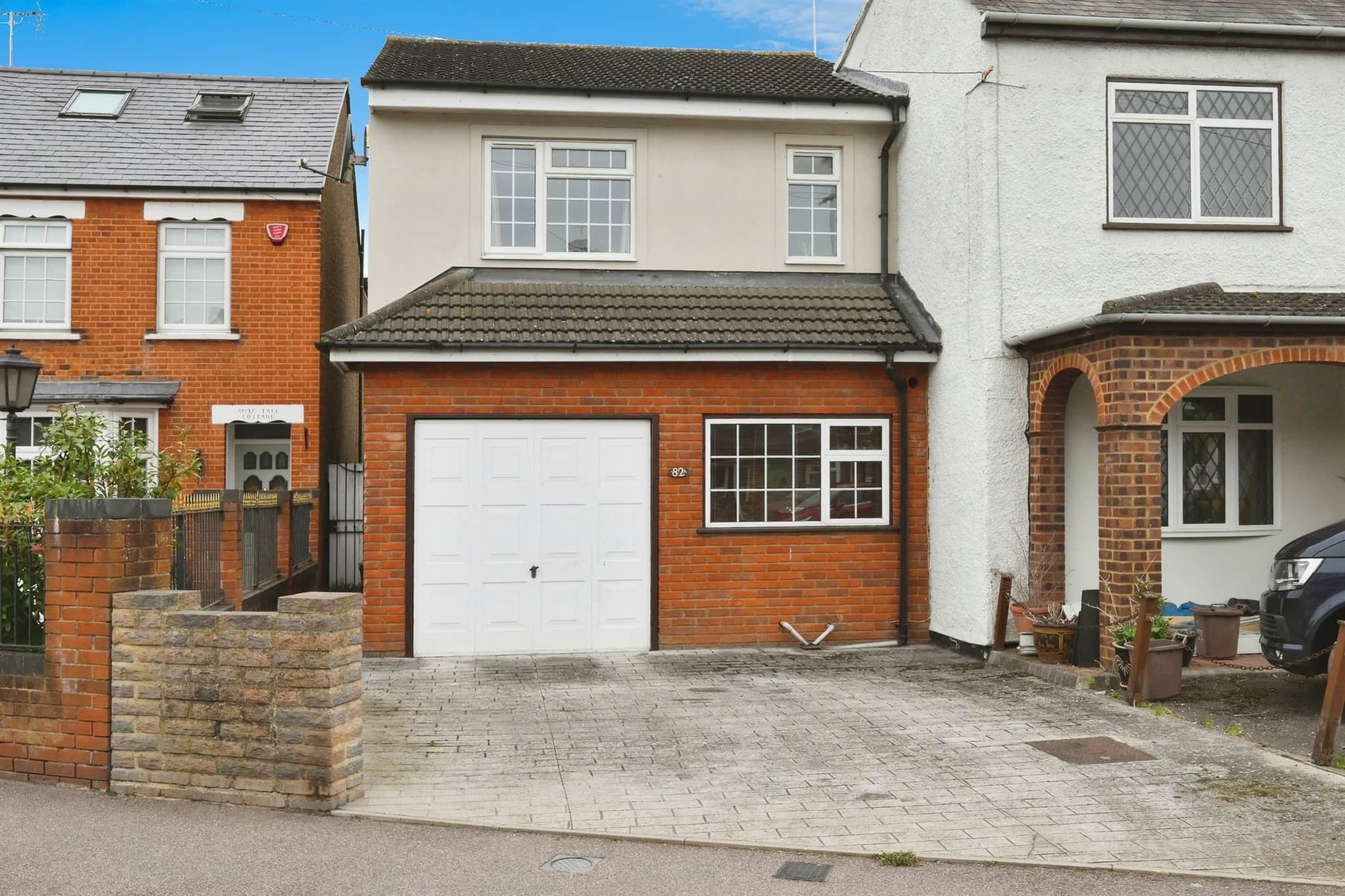 Property photo 0