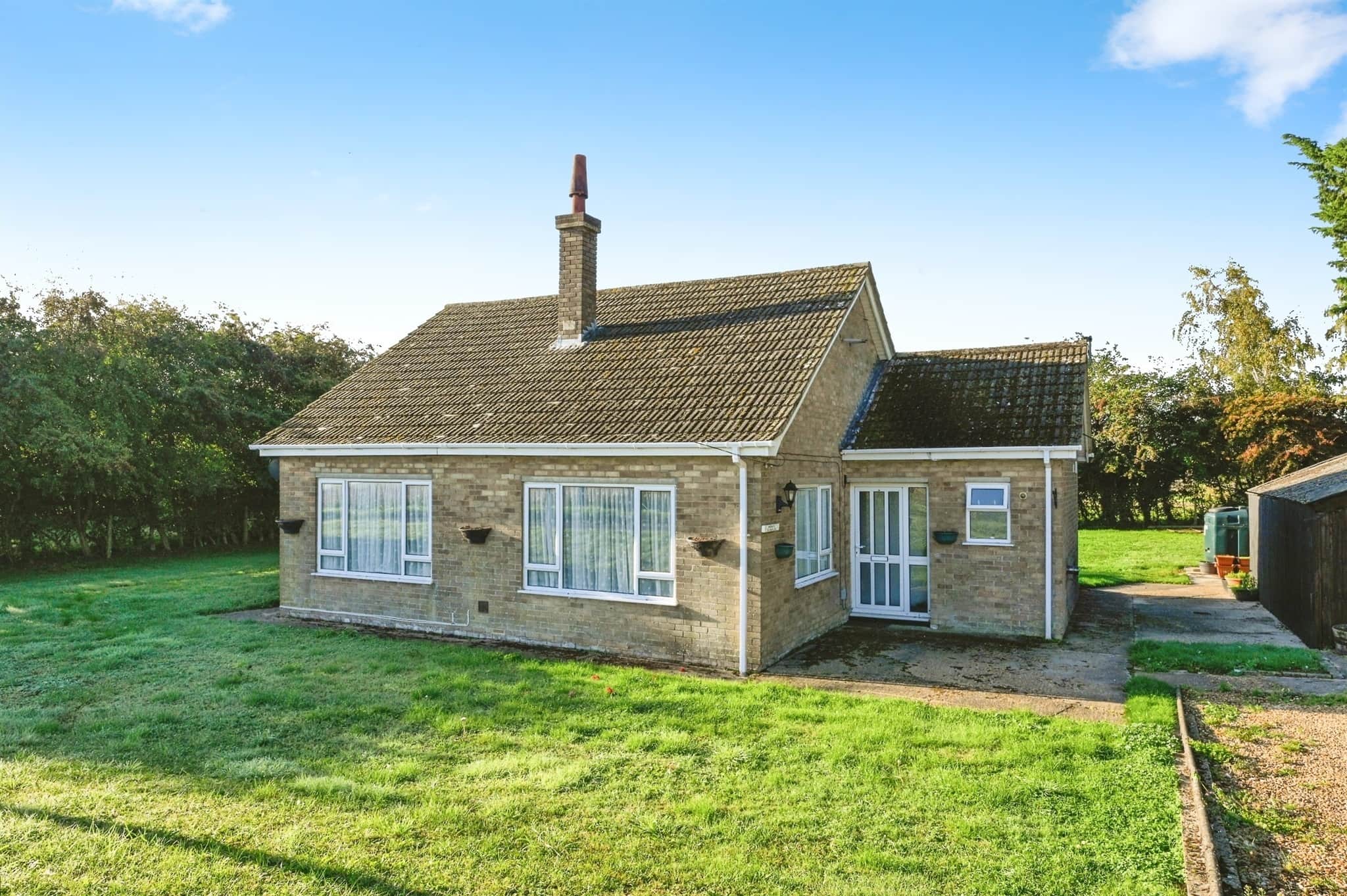 Property photo 0