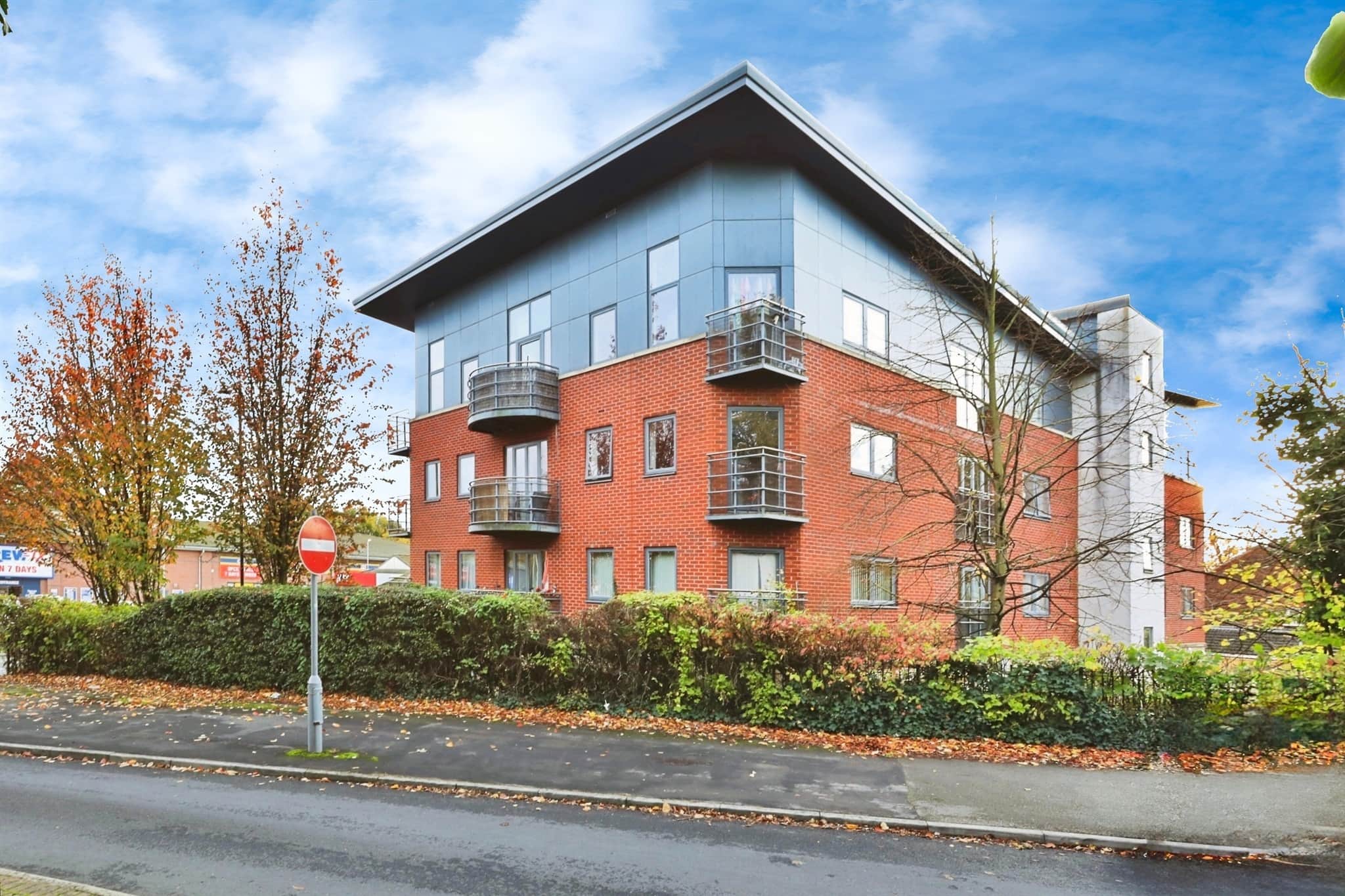 Property photo 0