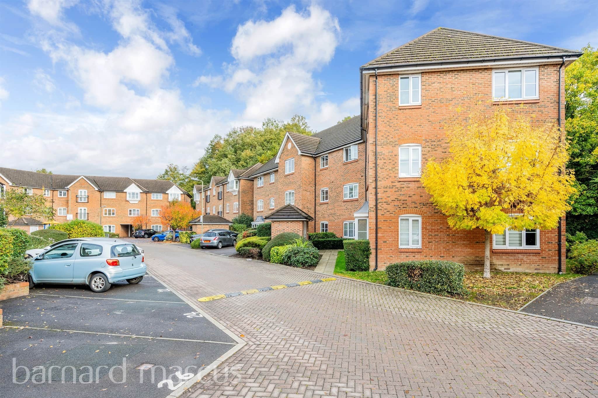 Property photo 0