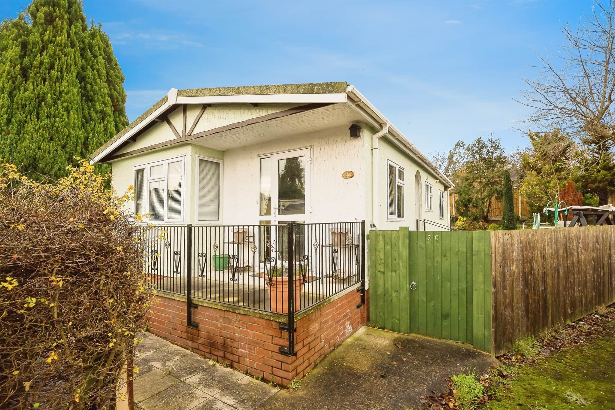 Property photo 0