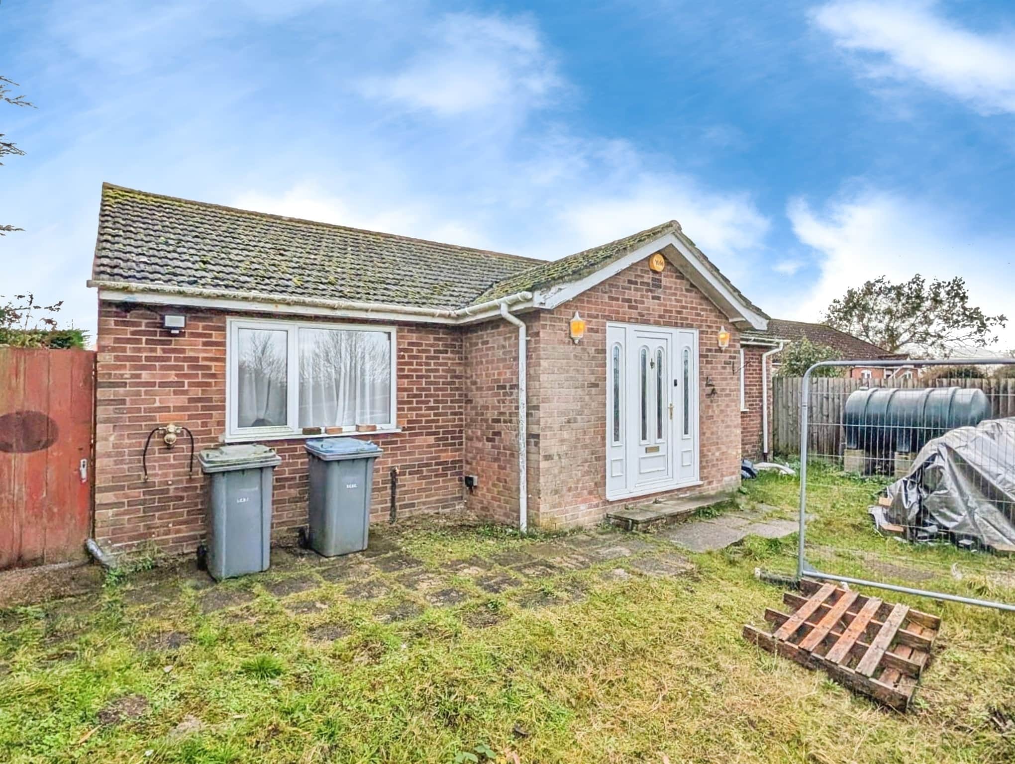 Property photo 0