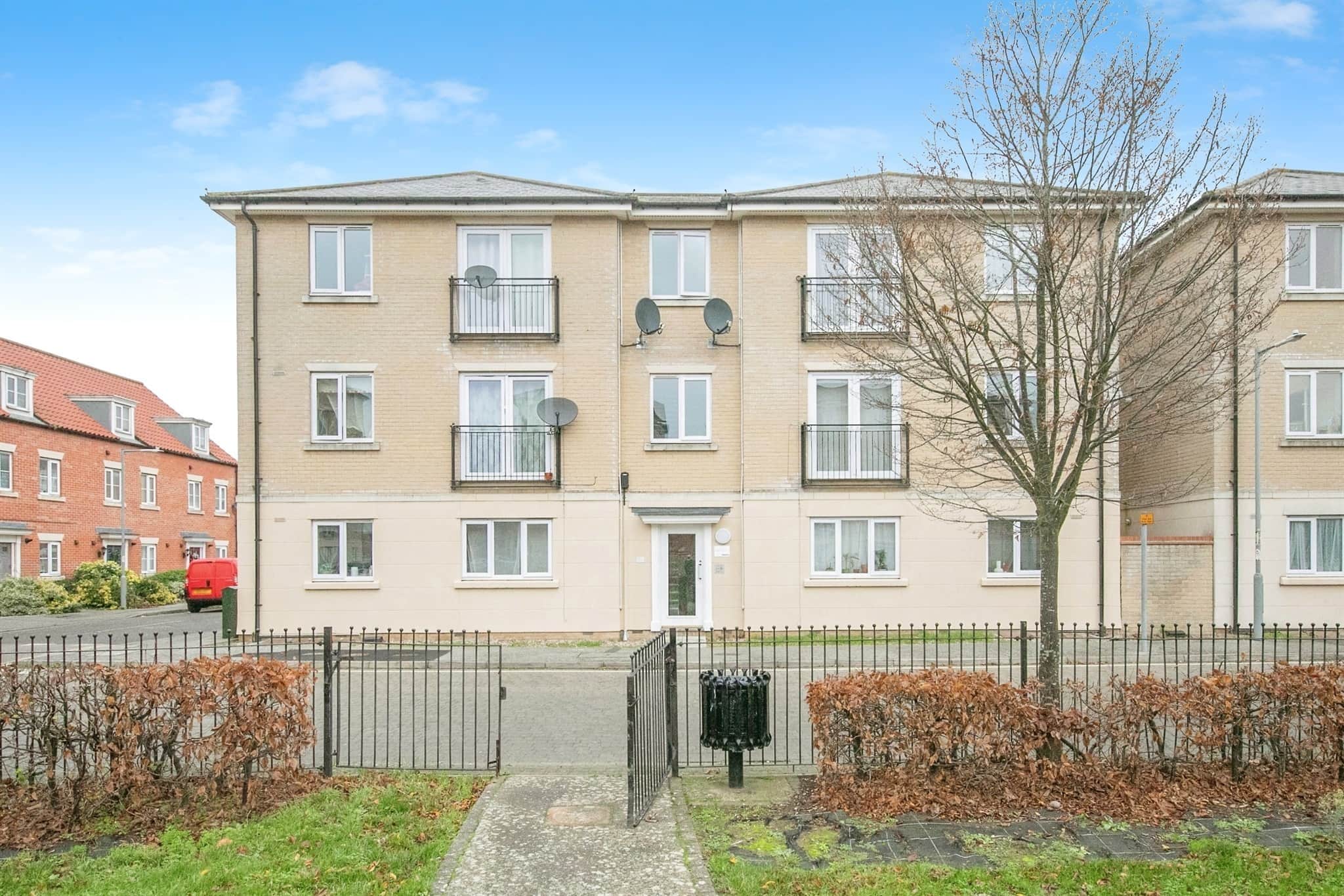 Property photo 11