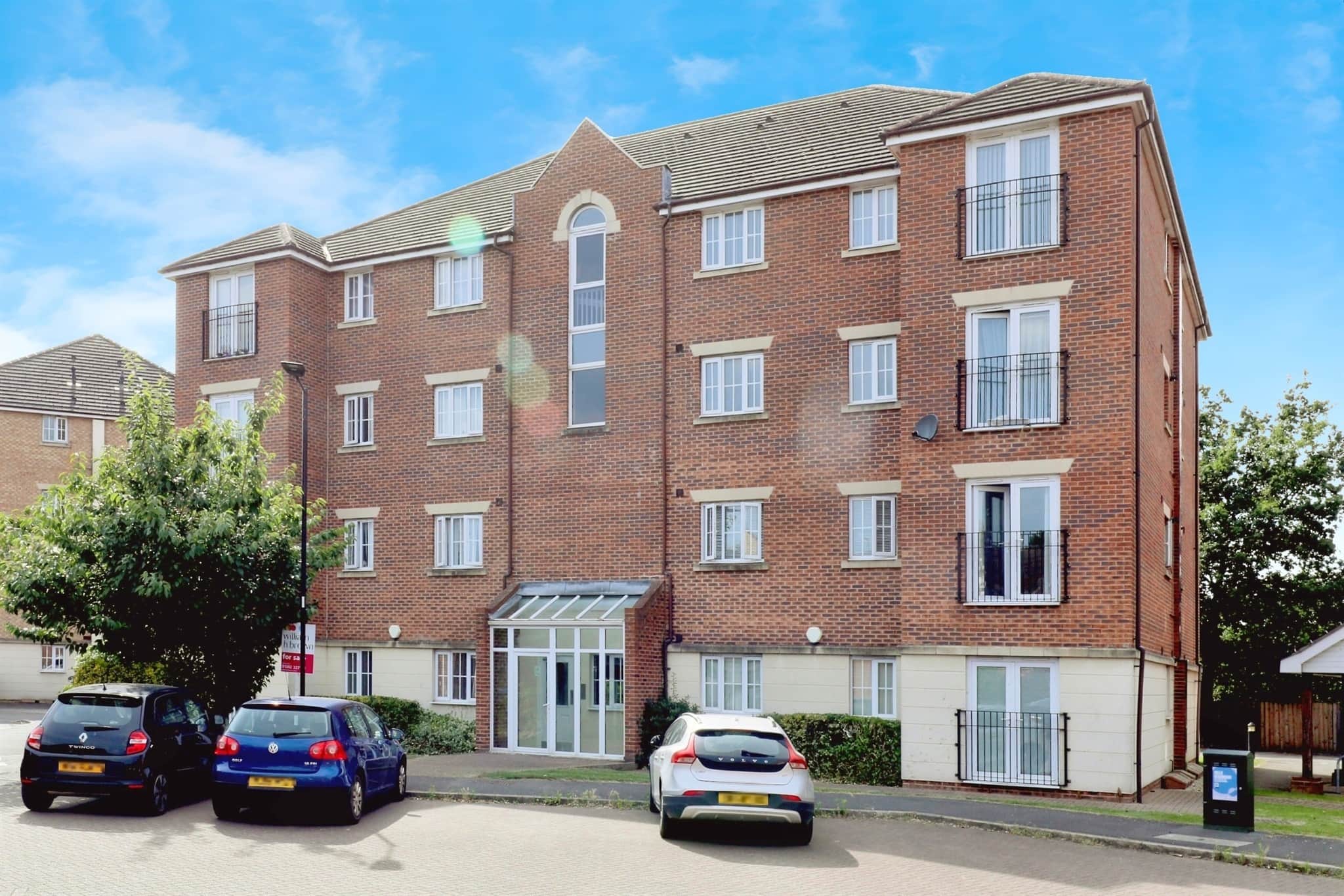 Property photo 0