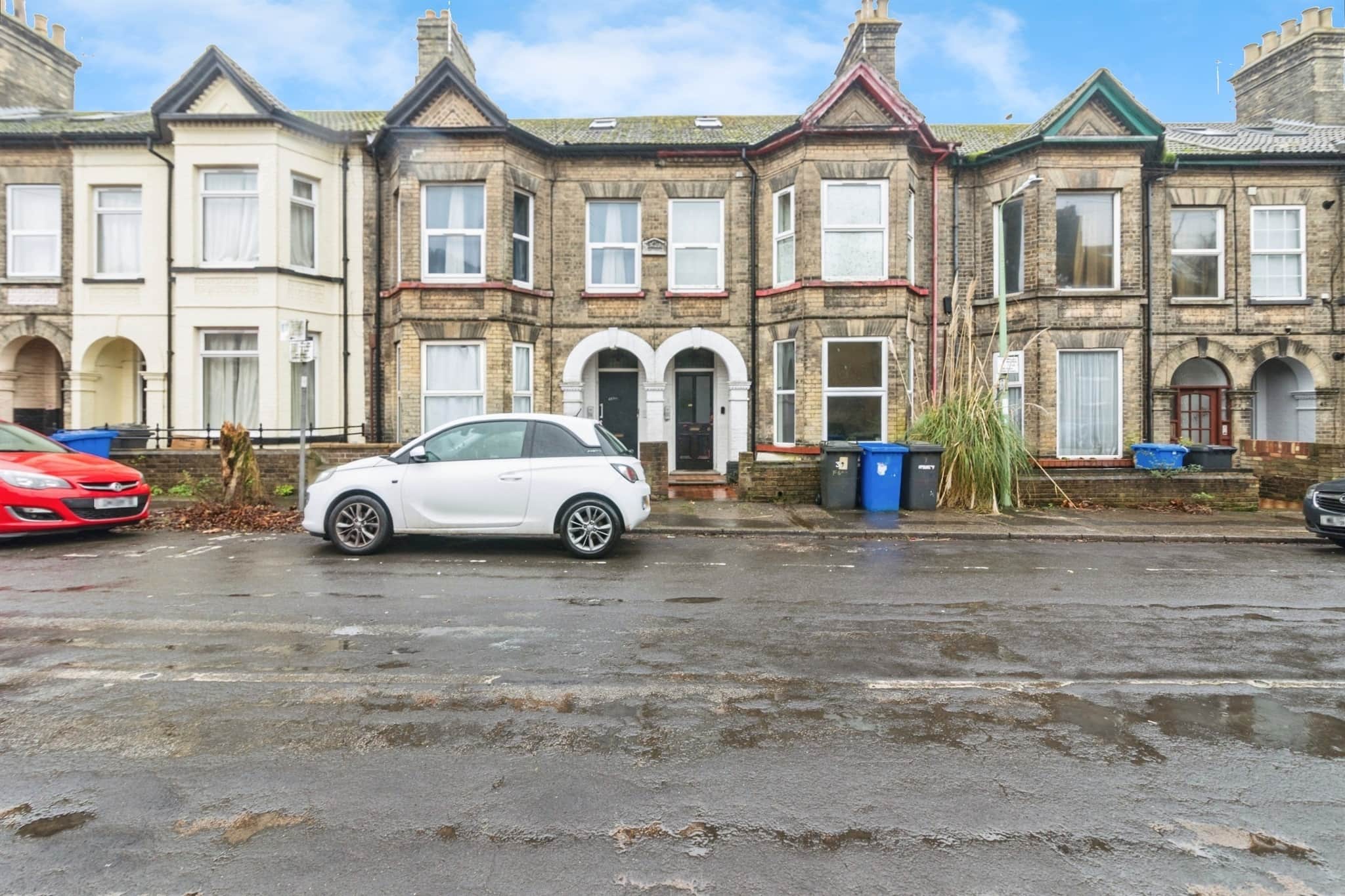 Property photo 0