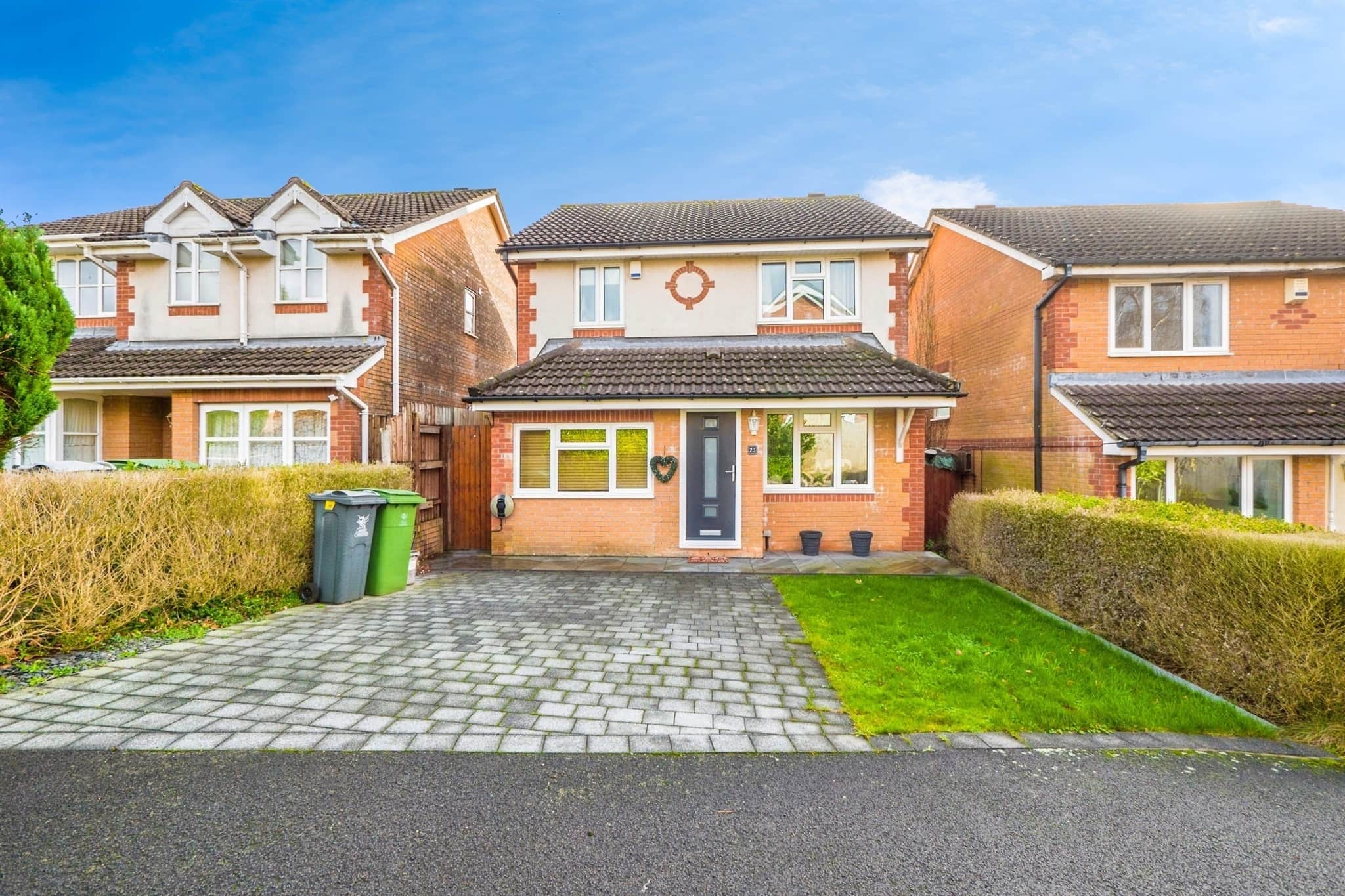 Property photo 0