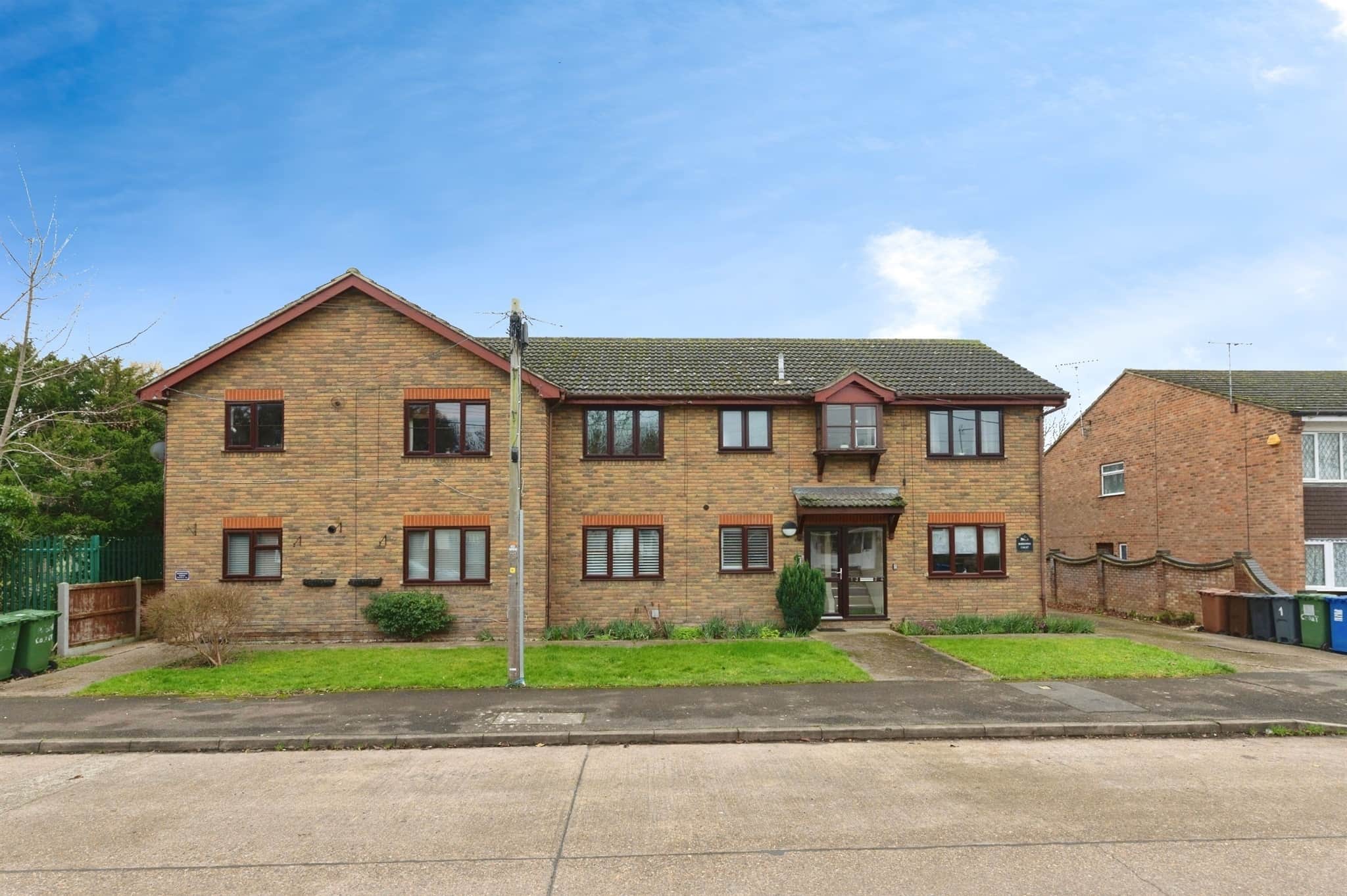Property photo 0