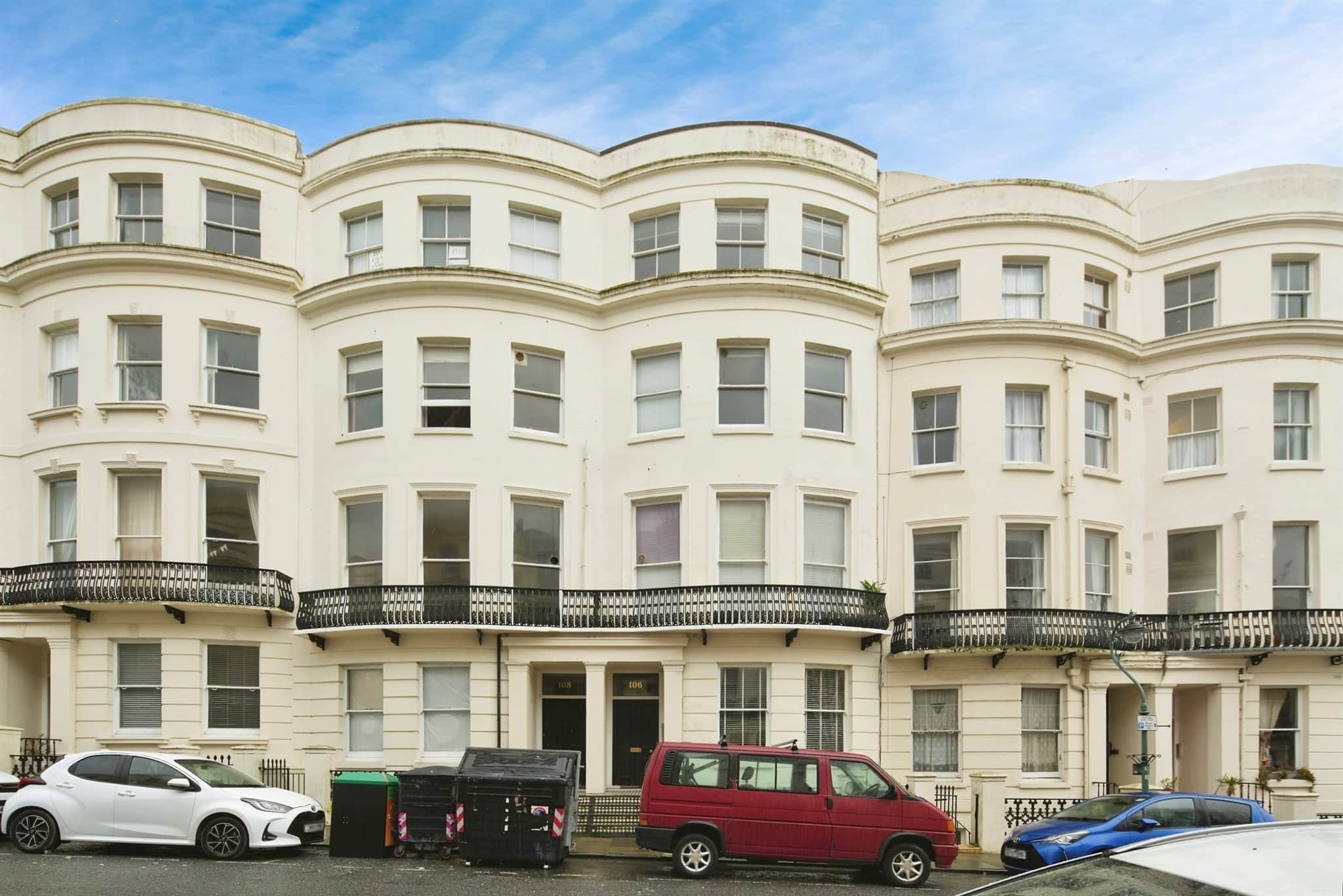 Property photo 0