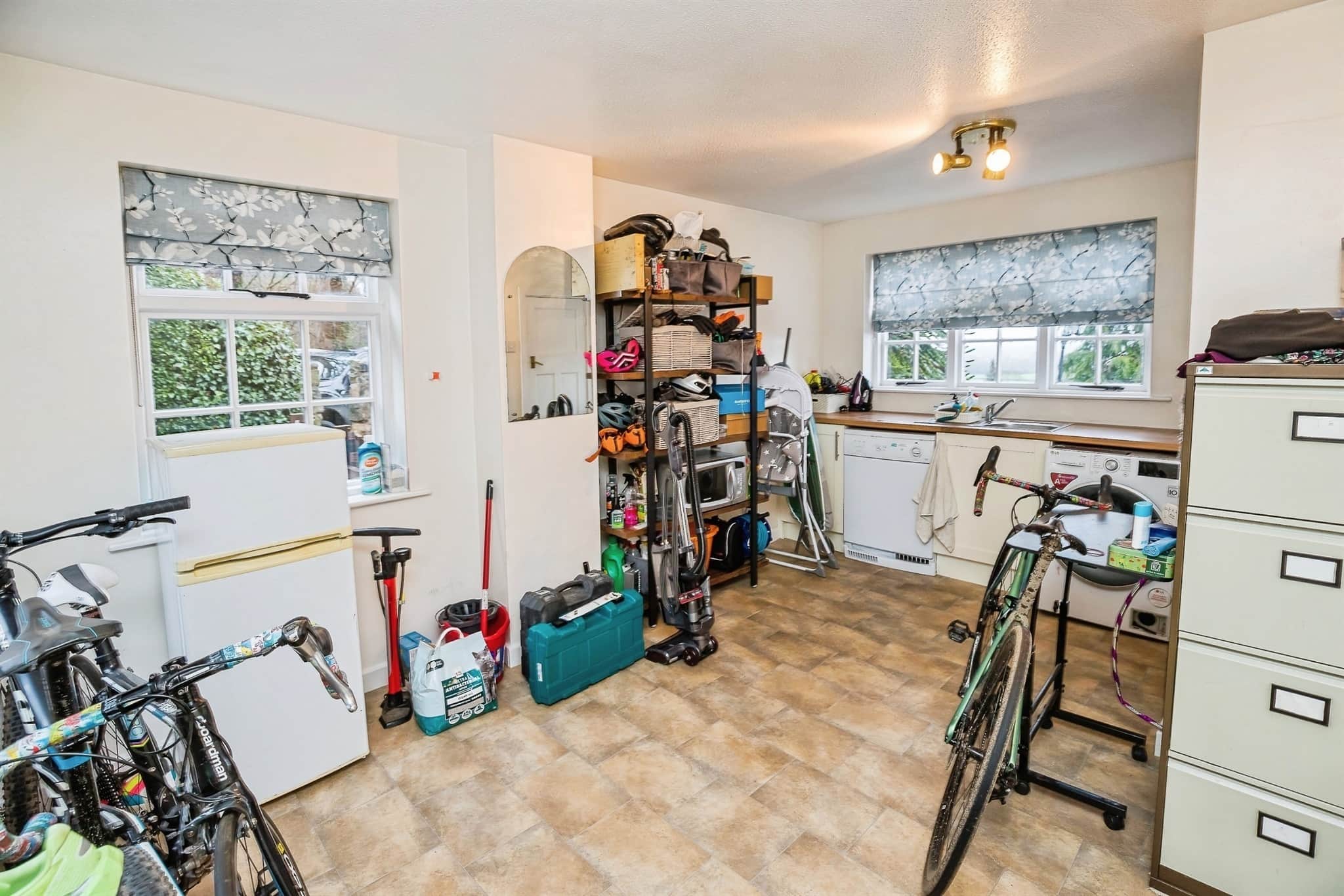 Property photo 37