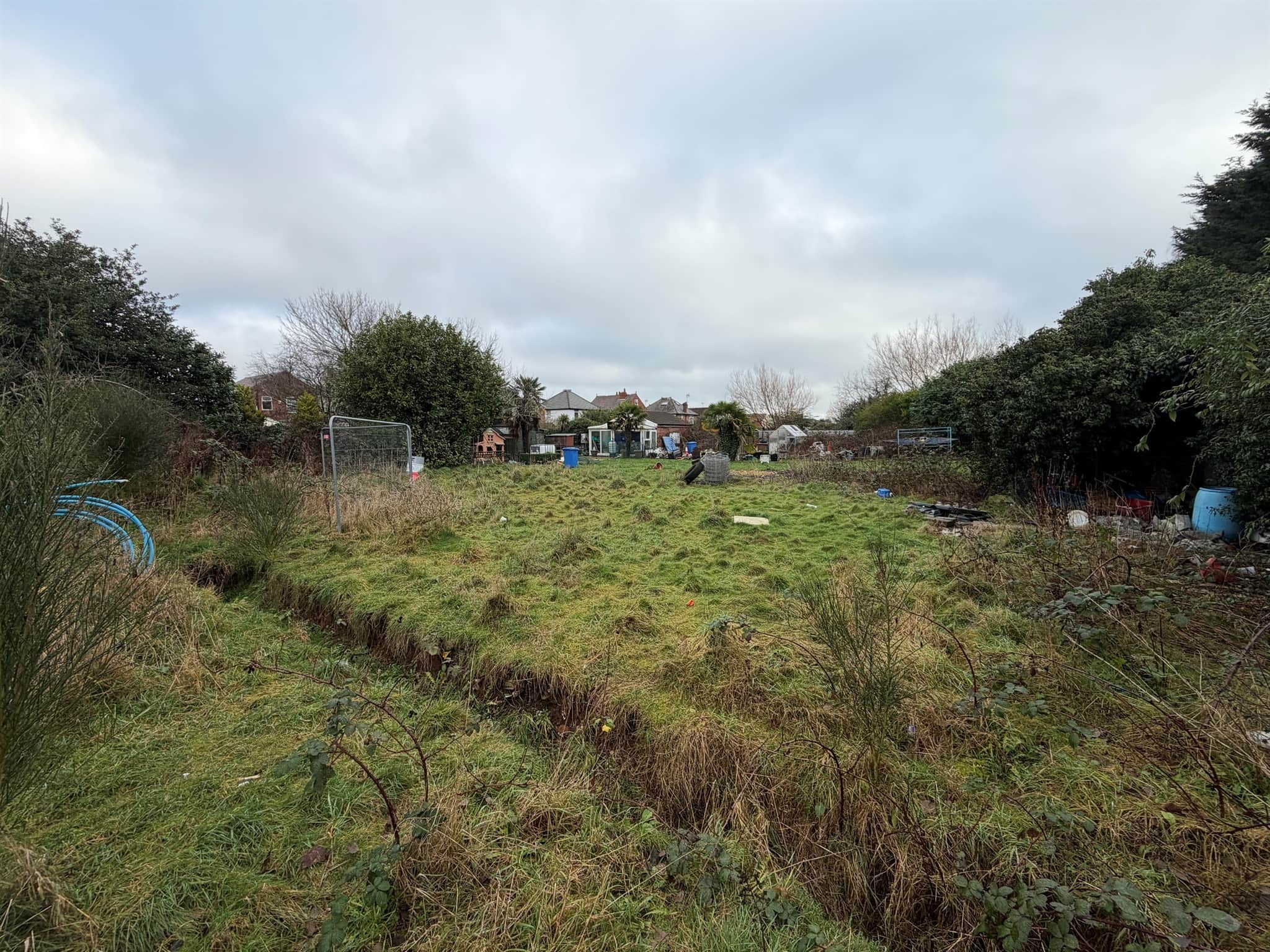 Property photo 0