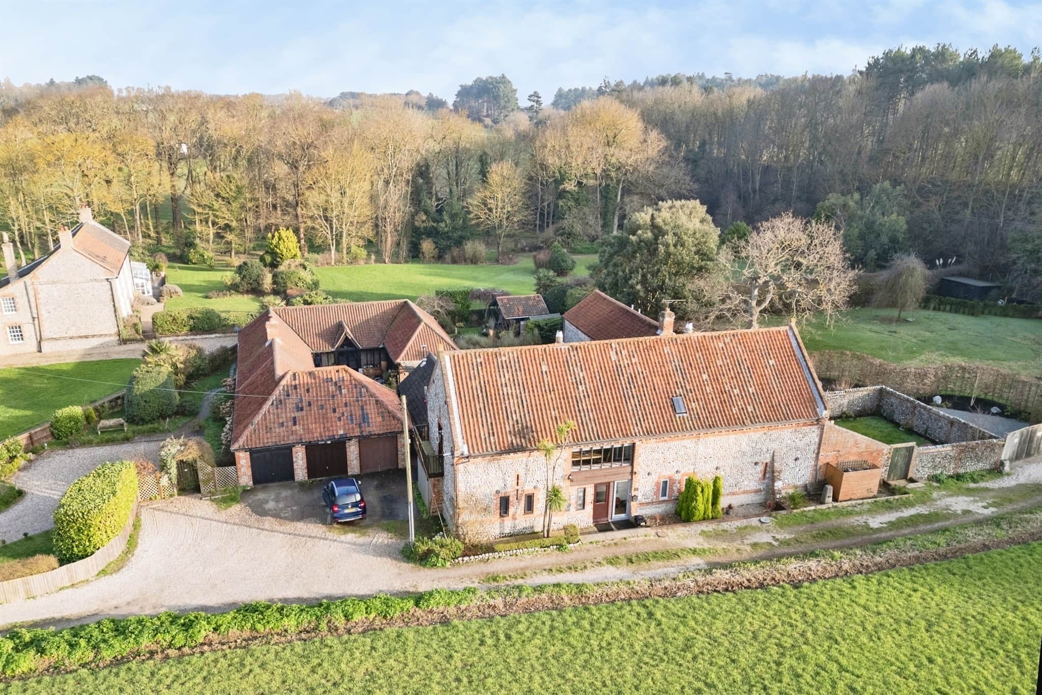Property photo 0