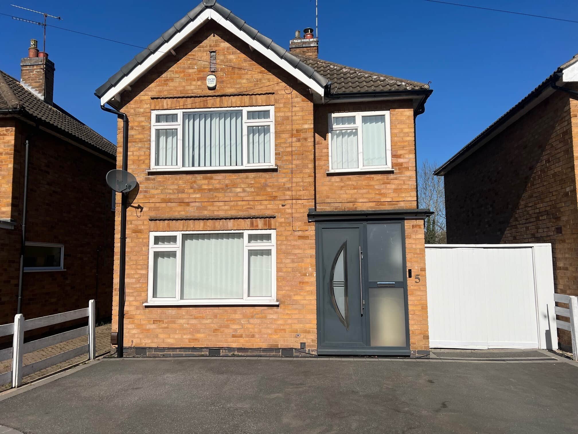 Property photo 0