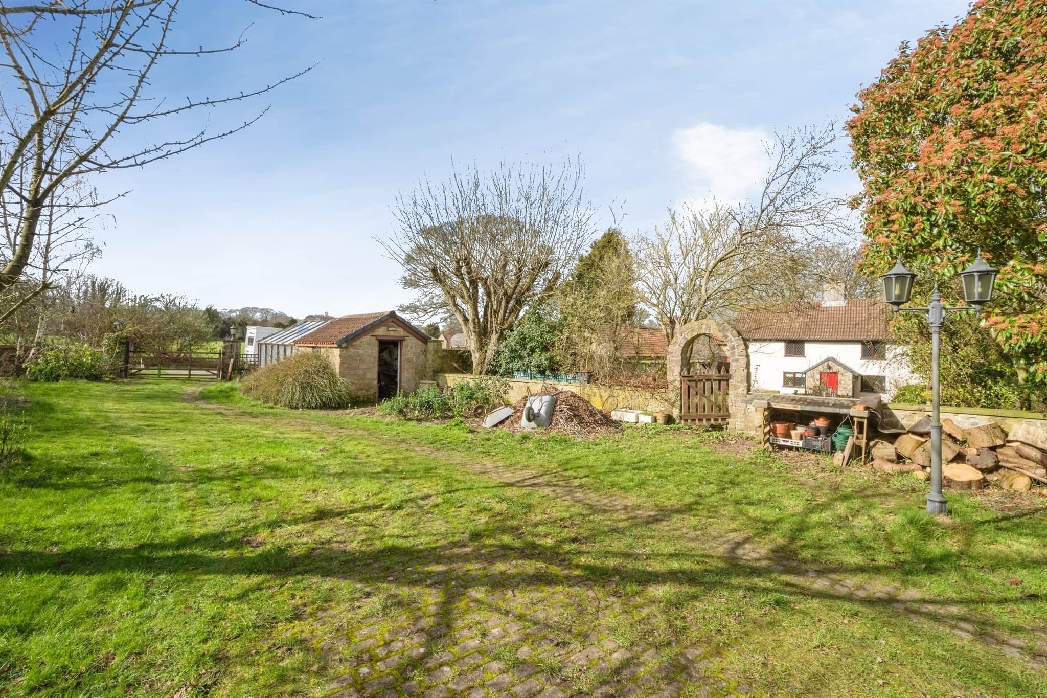 Property photo 23