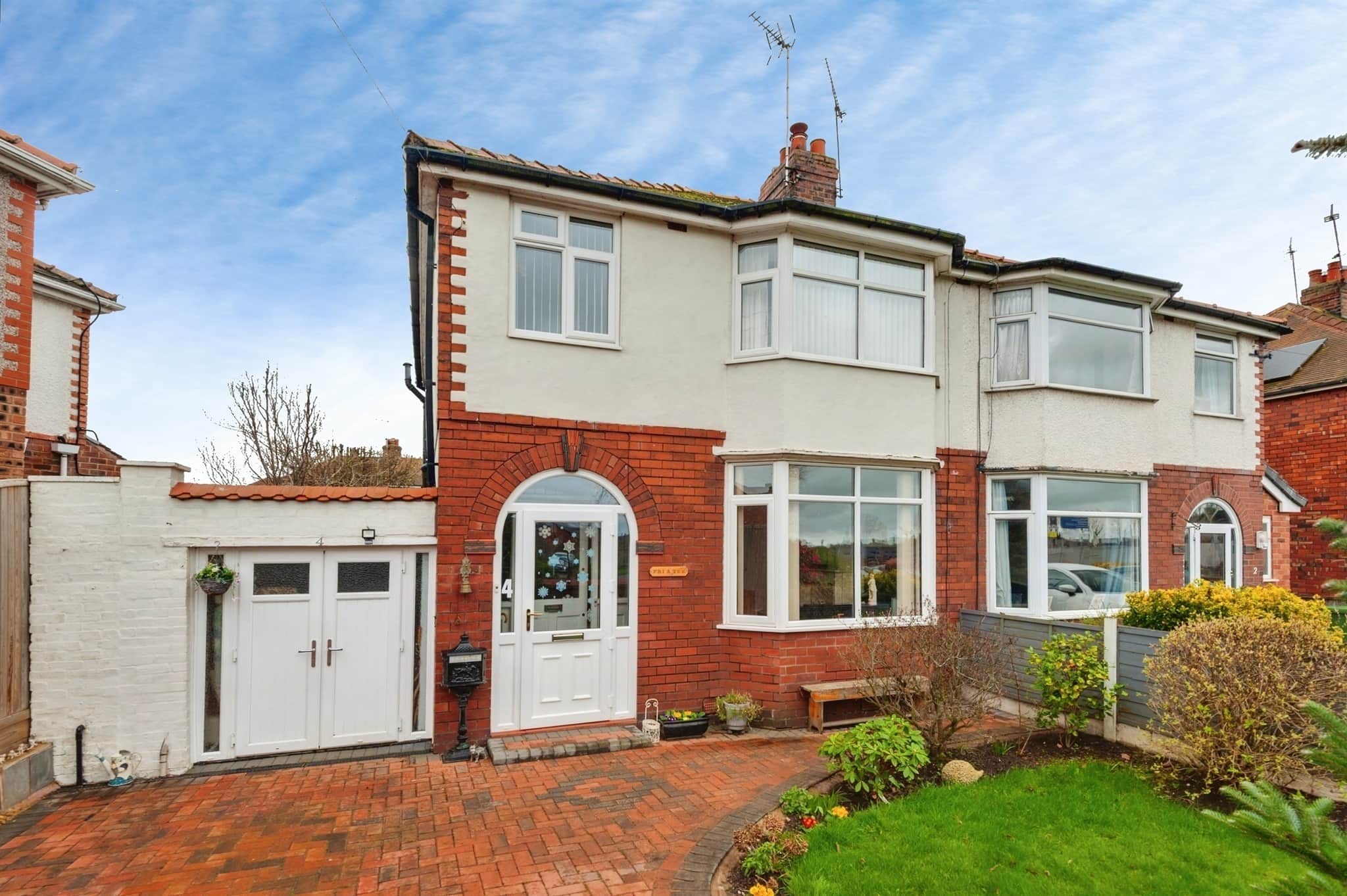 Property photo 0