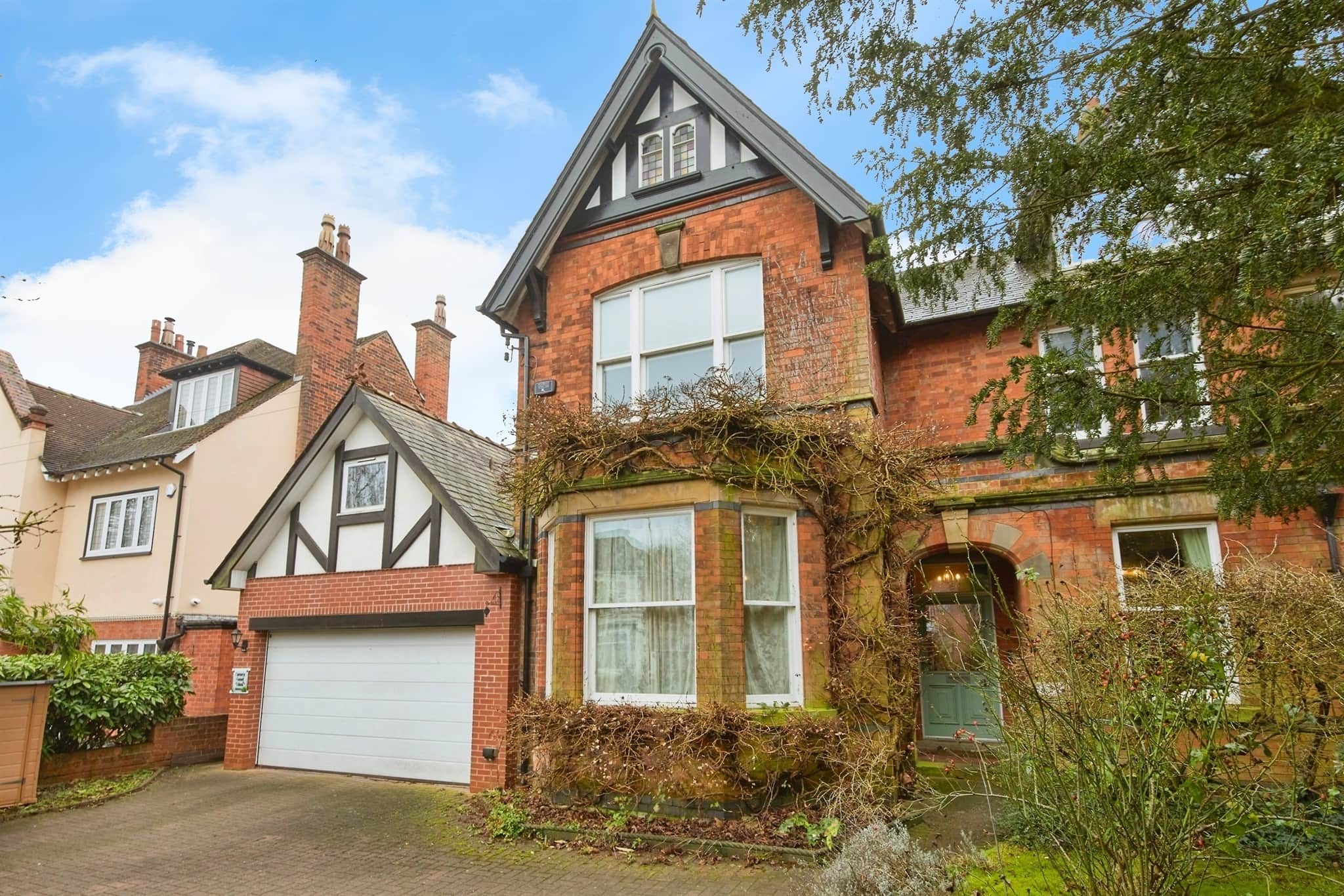 Property photo 0