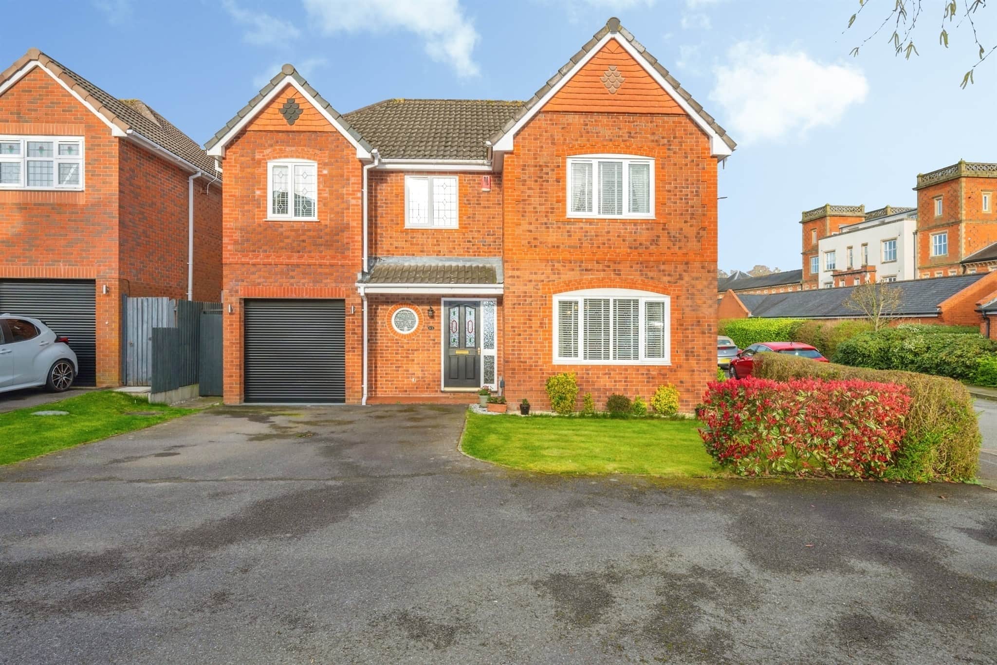 Property photo 0