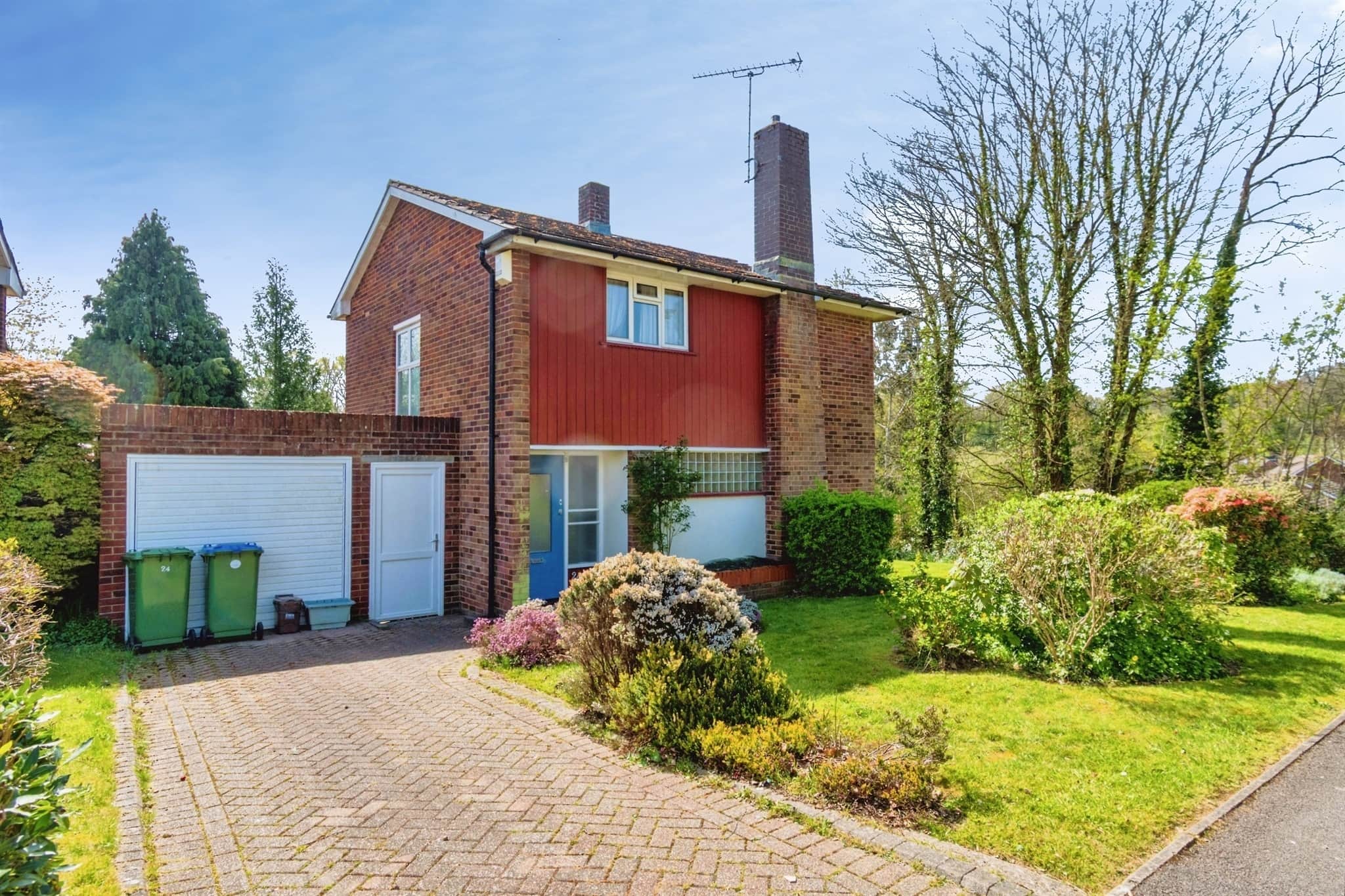 Property photo 0
