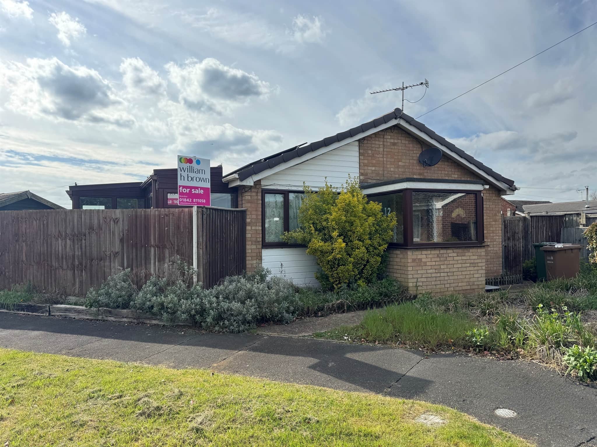 Property photo 0