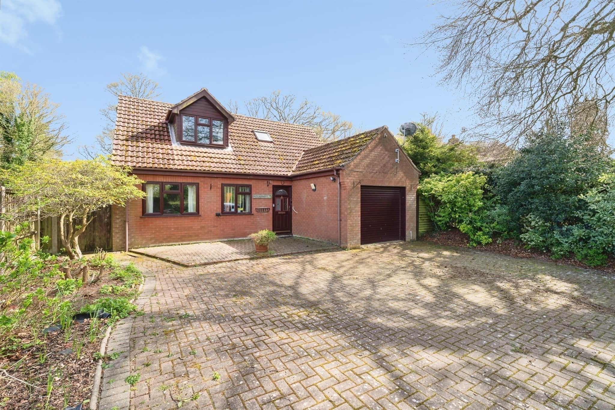 Property photo 0