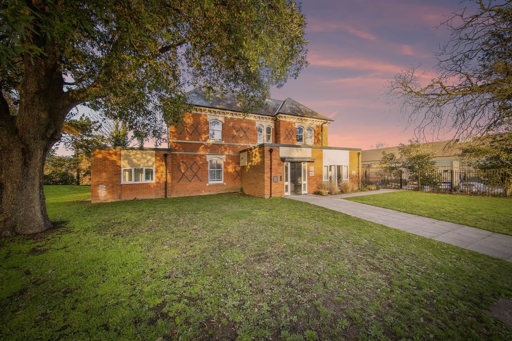 Property photo 0