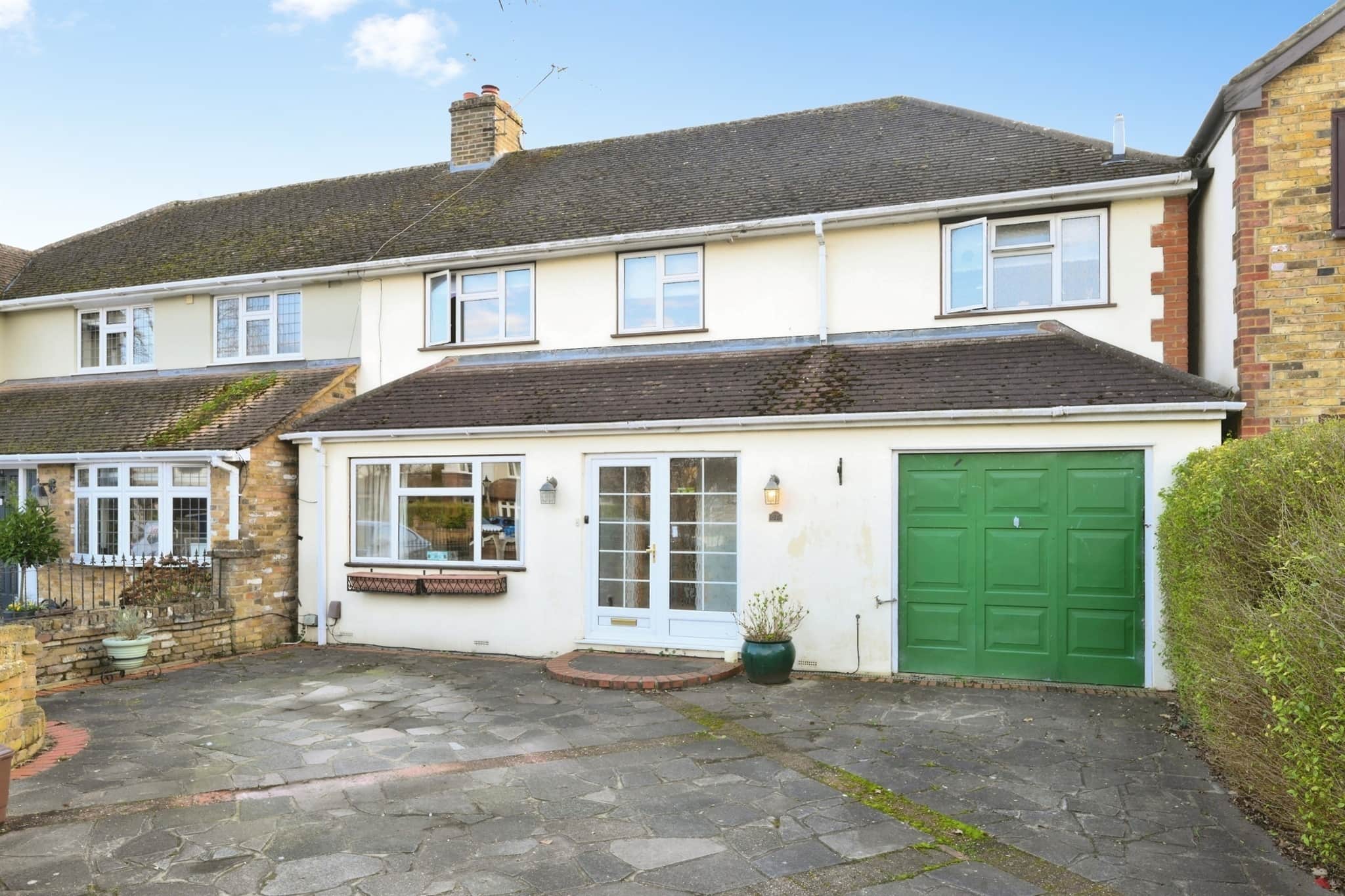 Property photo 0