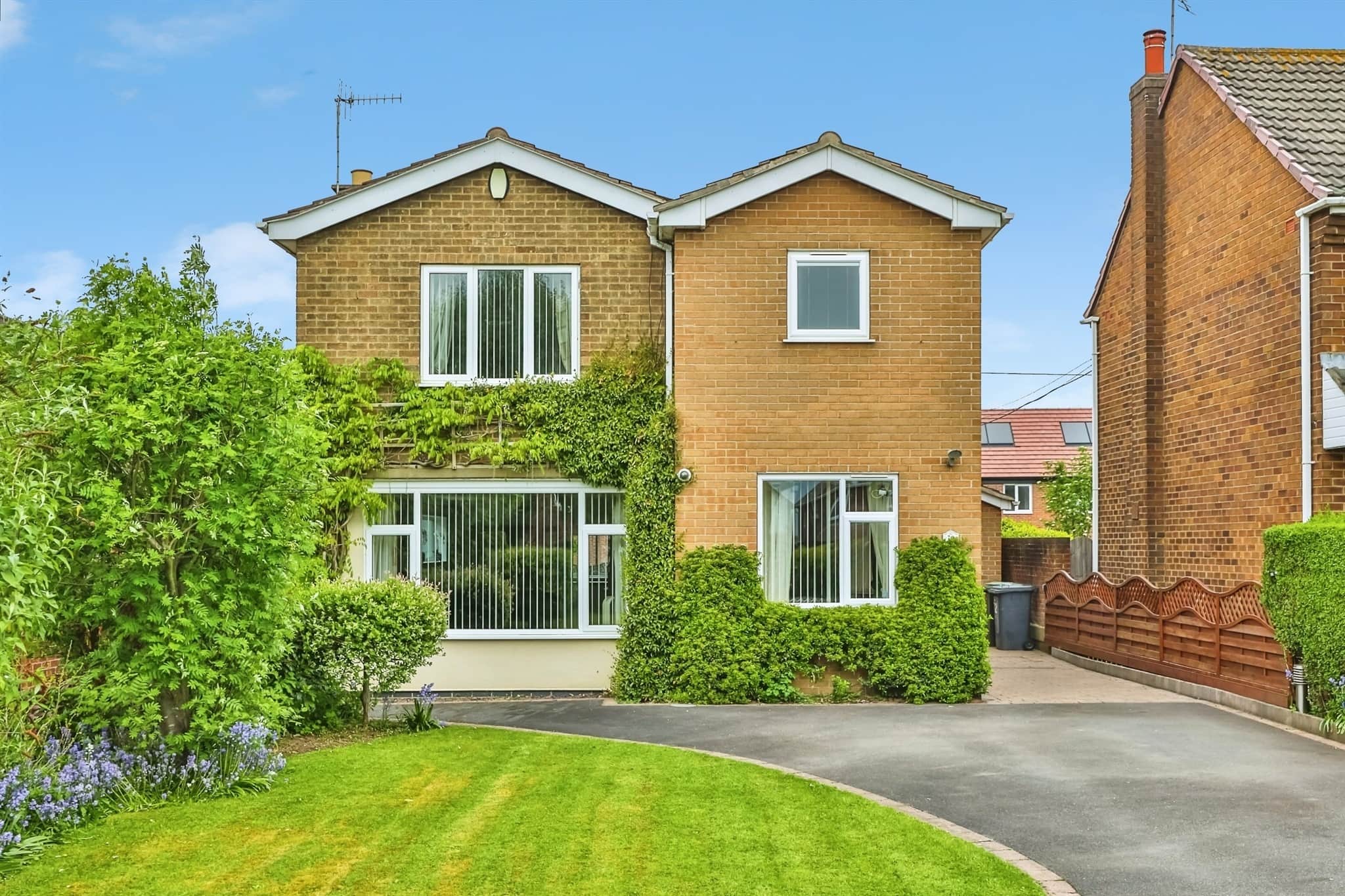 Property photo 0