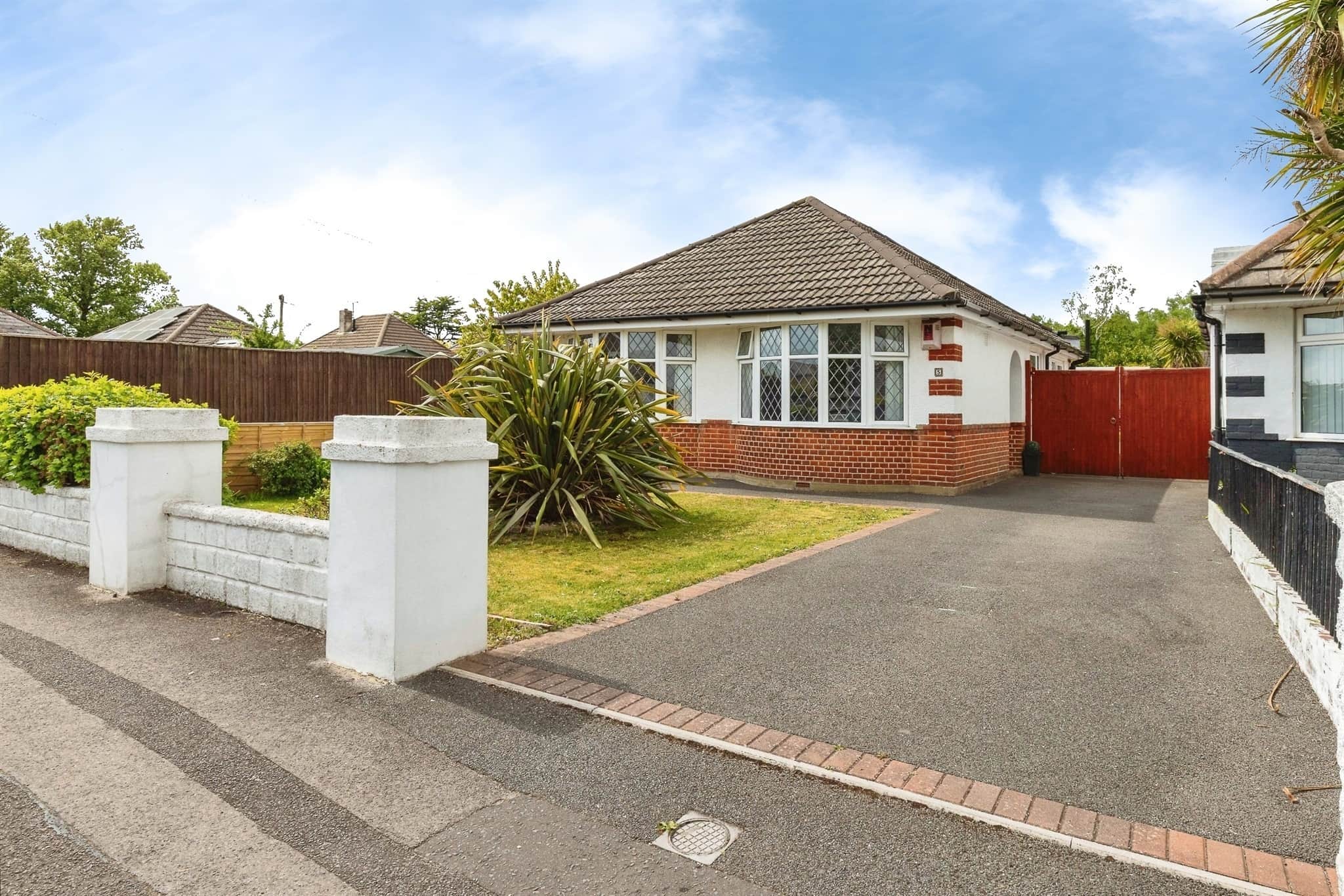 Property photo 0