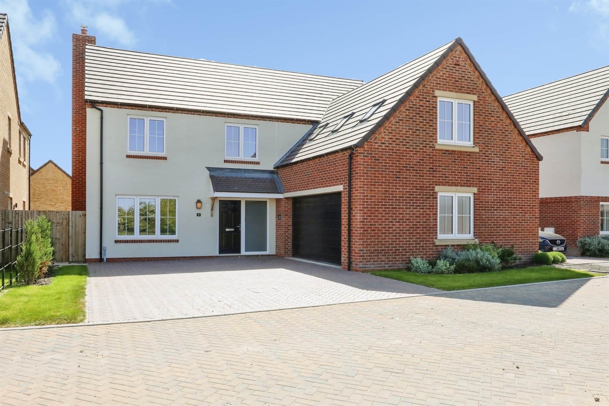 Property photo 0