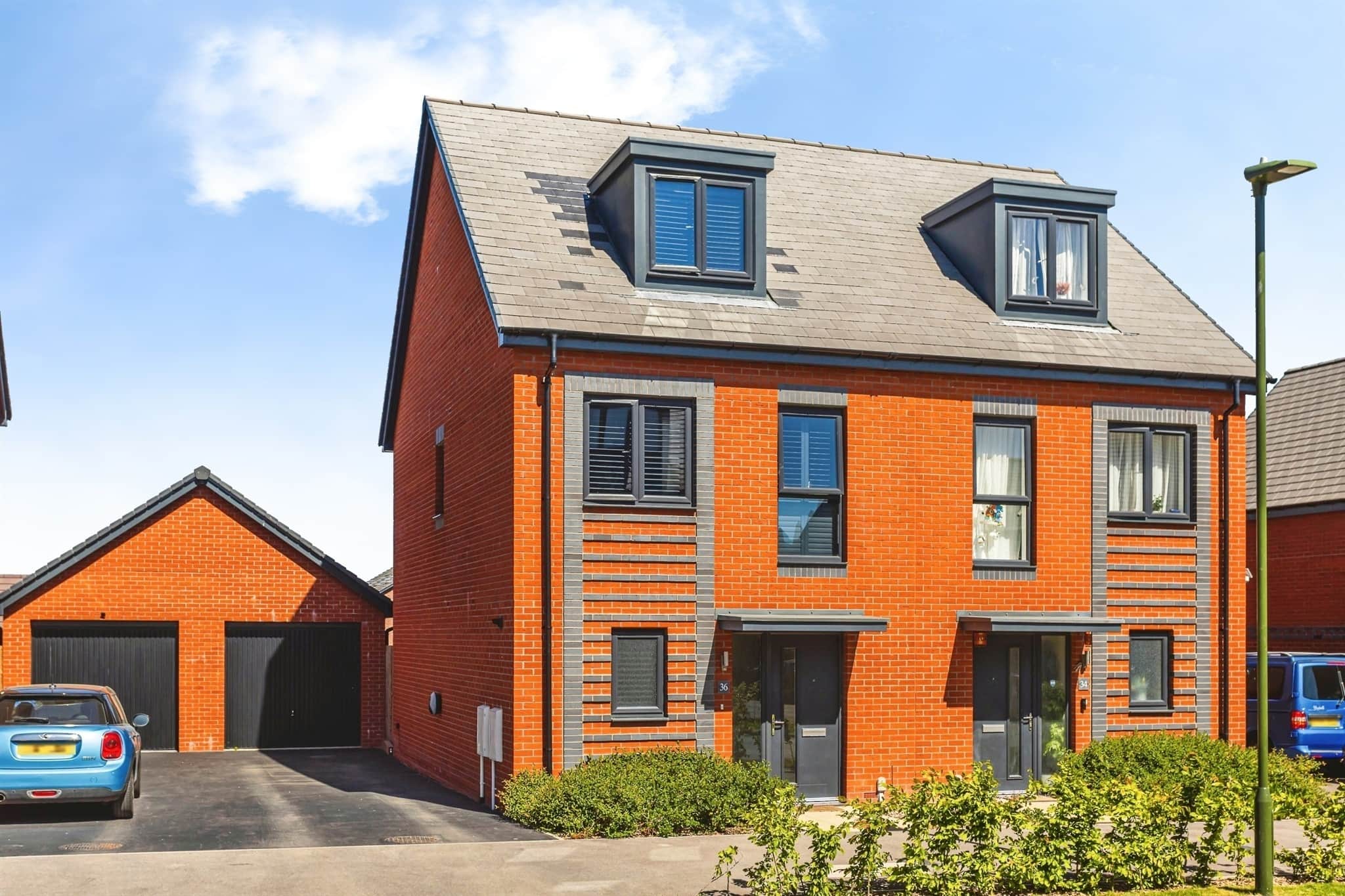 Property photo 0