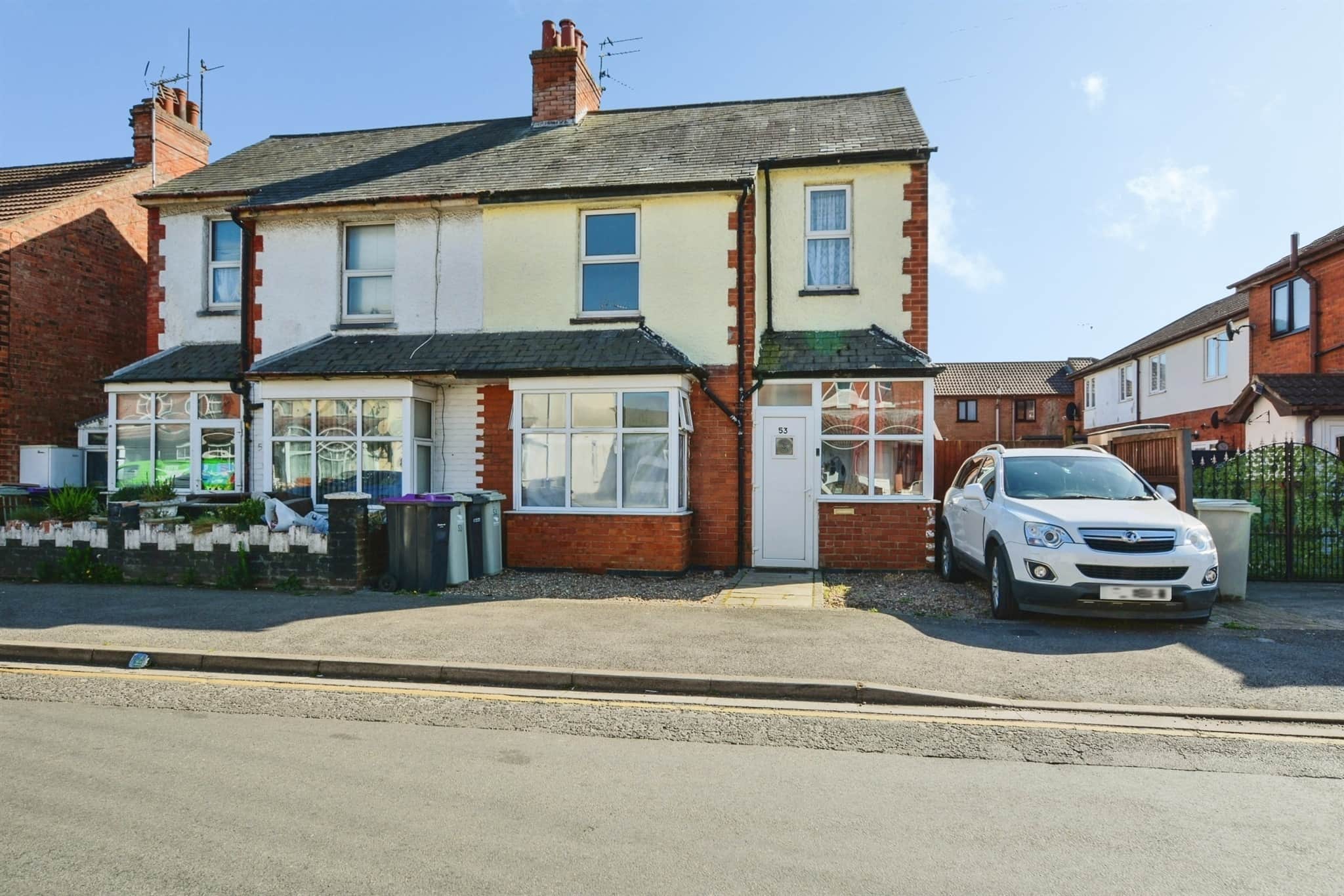 Property photo 0