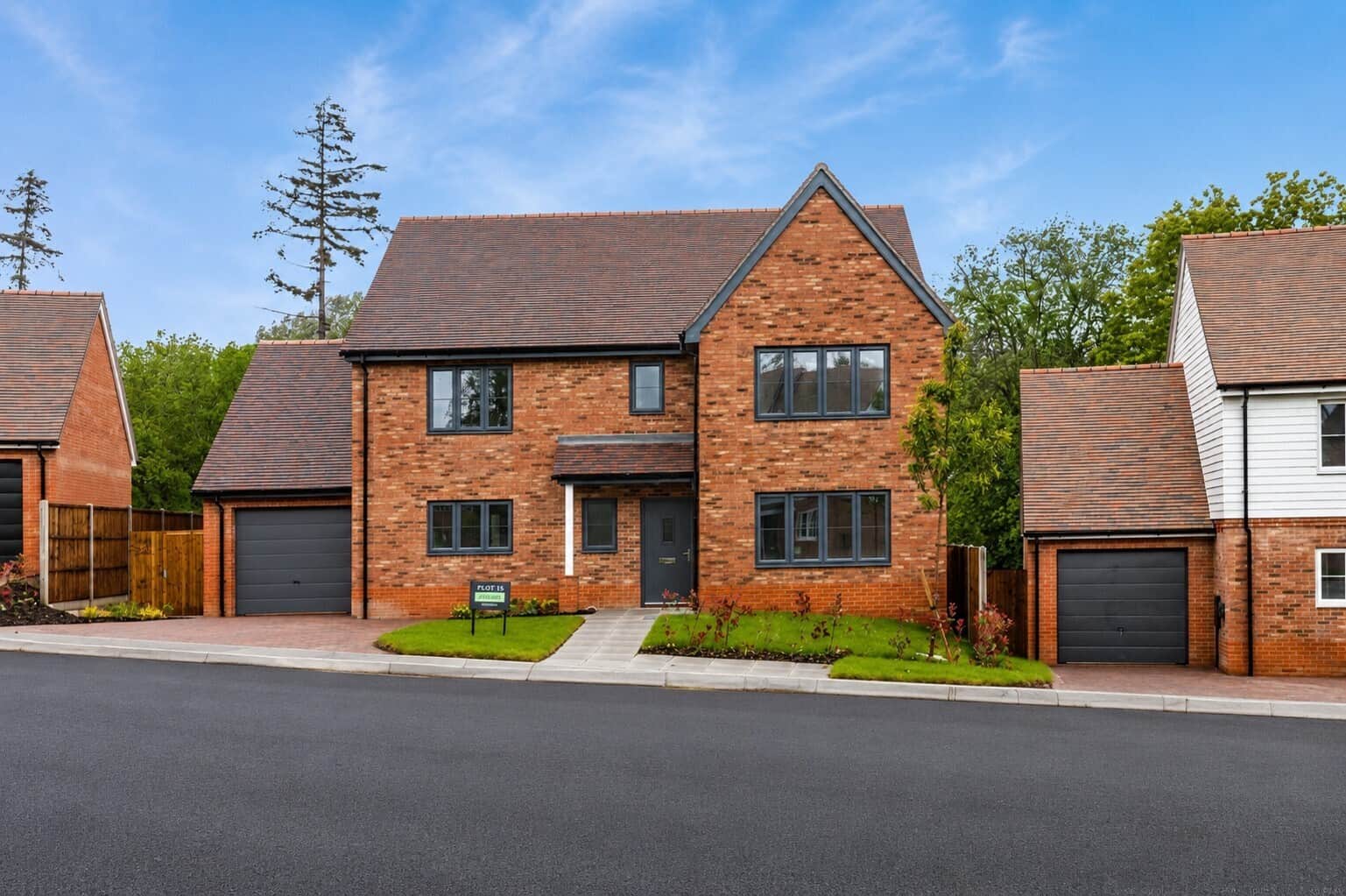 Property photo 0