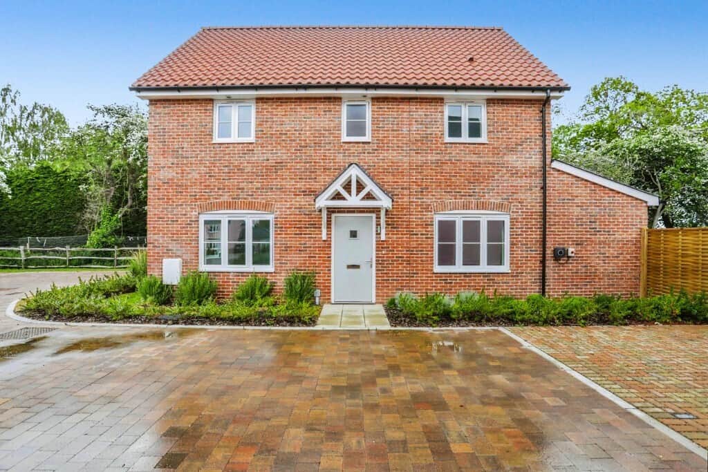 Property photo 0