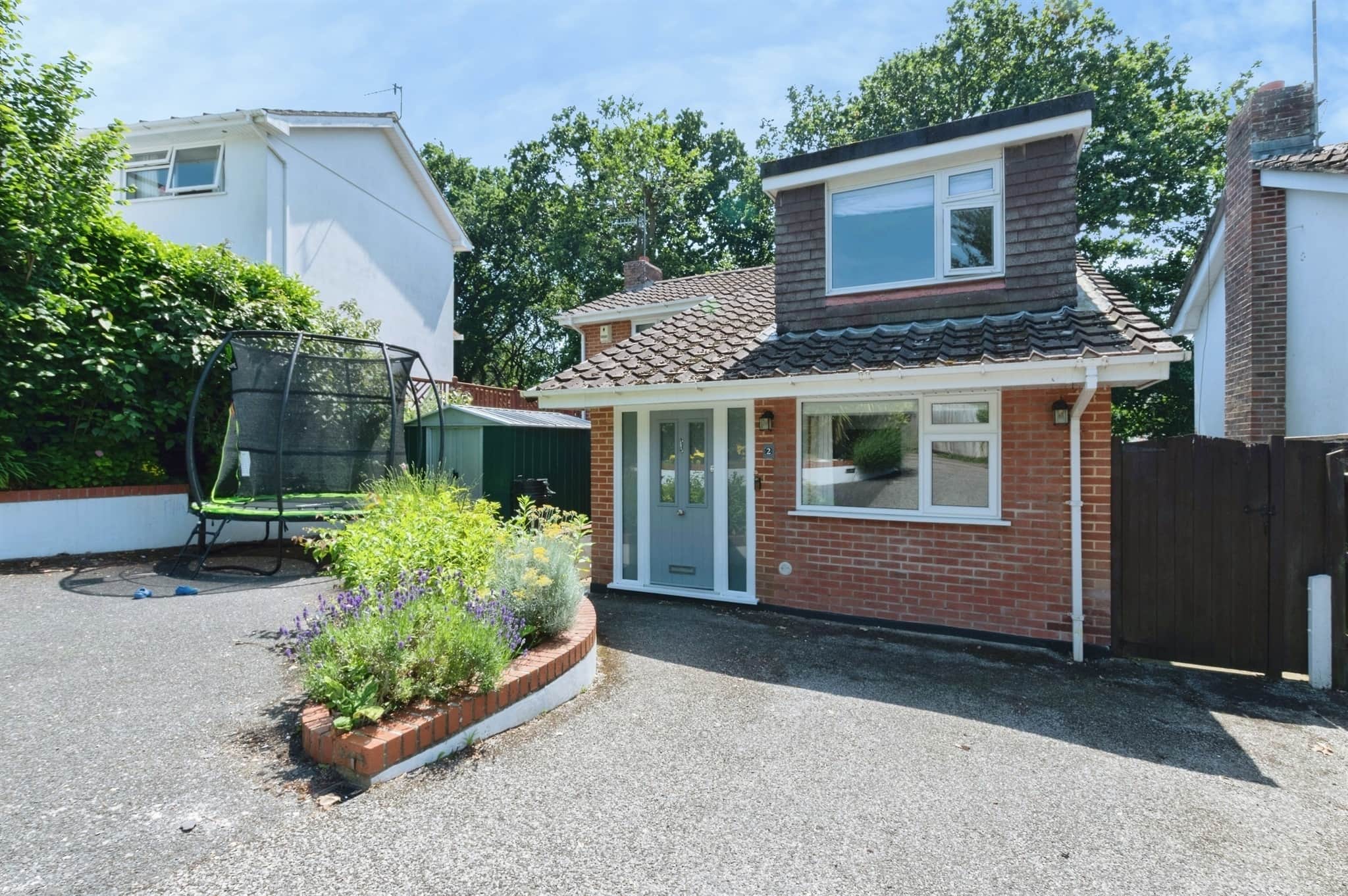 Property photo 0